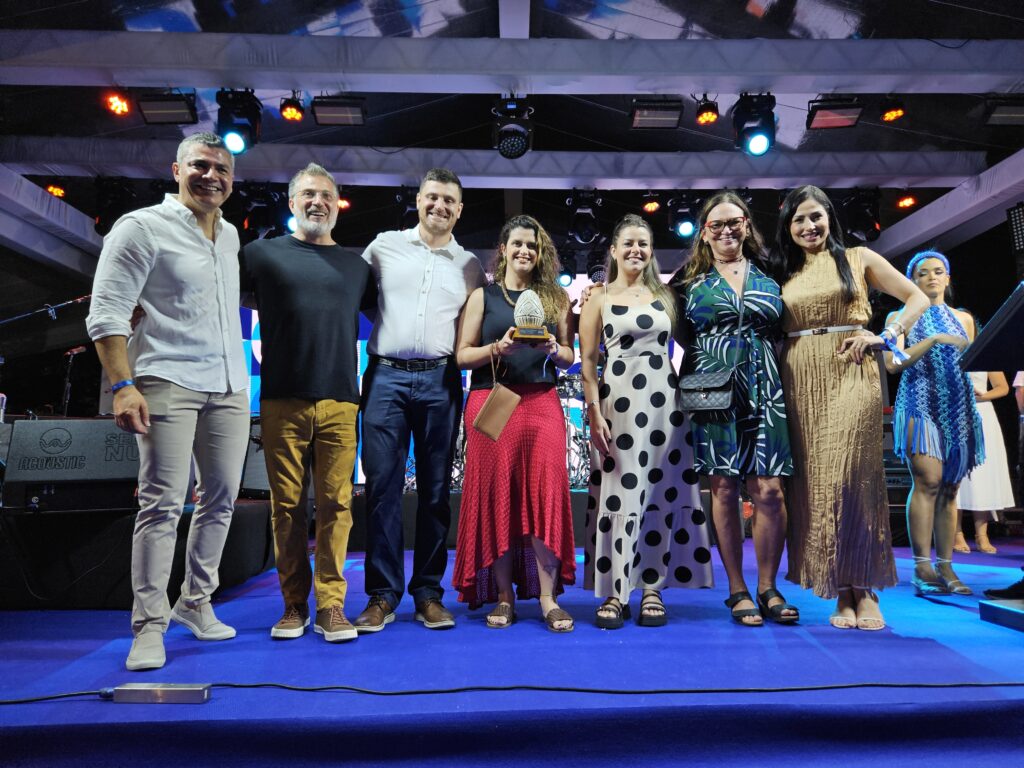 Azul Viagens - Ryan Gomes, Alexandre Meilta, Giuliana Mesquita, Ricardo Bezerra, Nathalia Saderi e Ruth Avelino