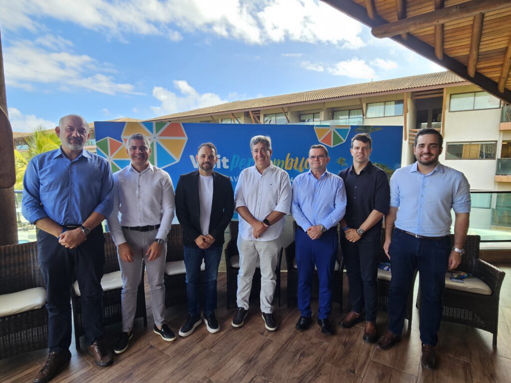 Coletiva de imprensa com autoridades do turismo pernambuco no hotel Samoa Beach Resort