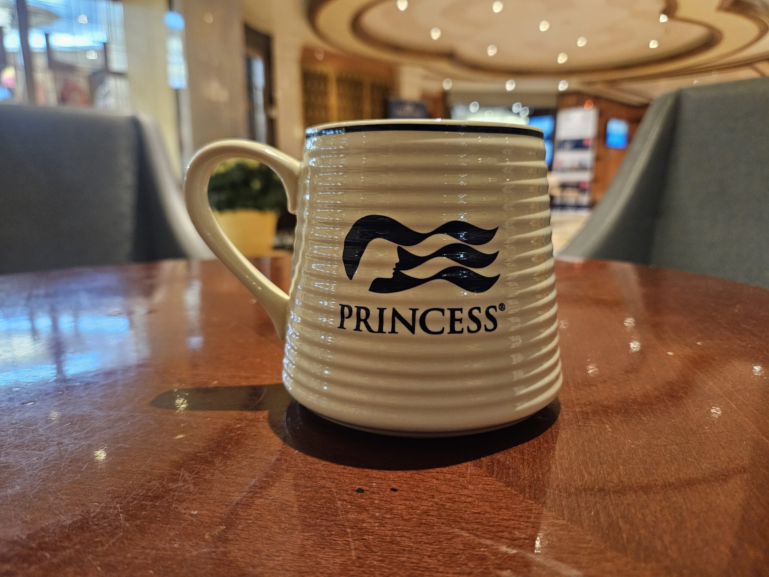 Detalhes da caneca Princess Detalhes da caneca Princess