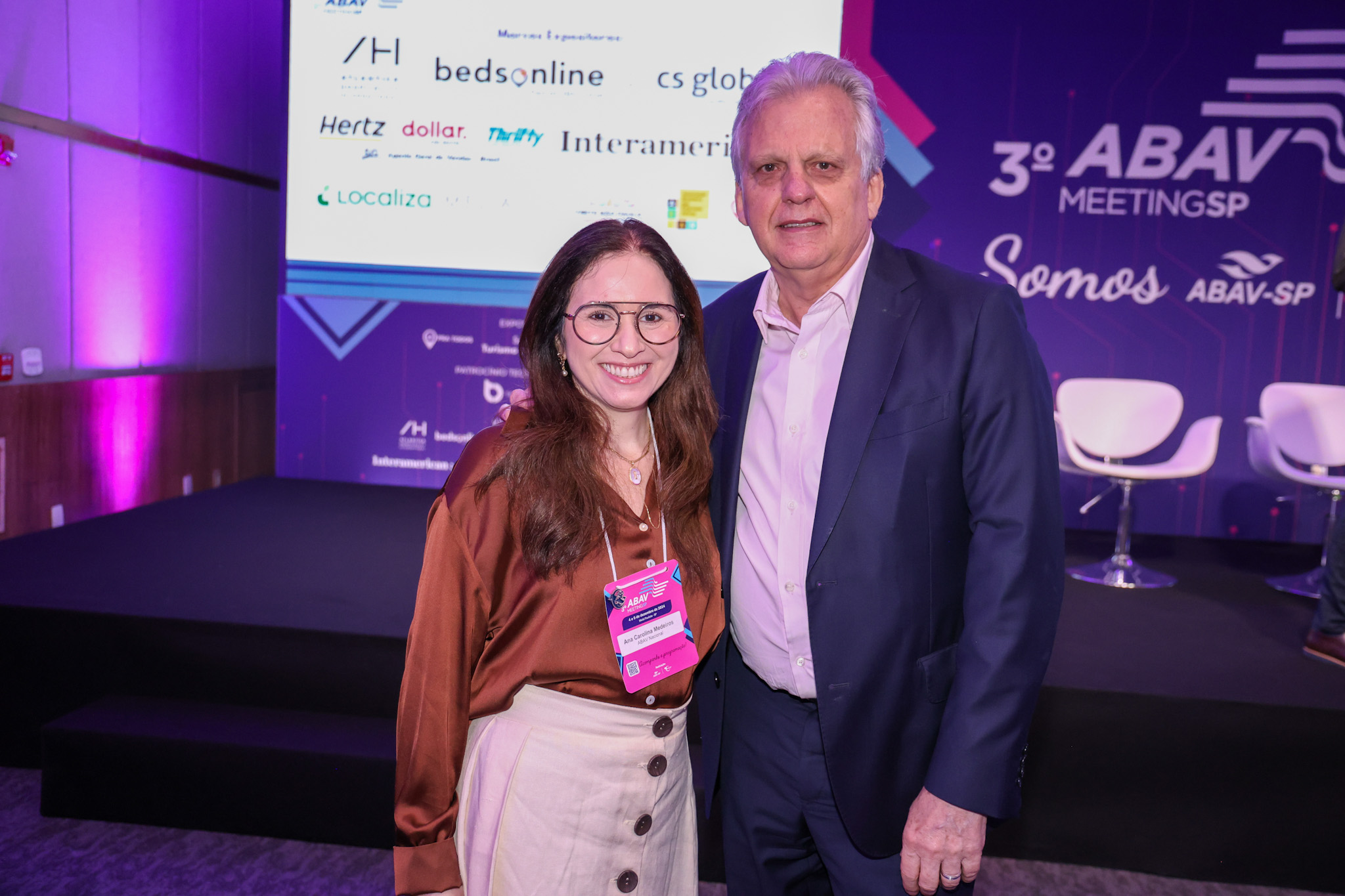 Ana Carolina Medeiros, presidente da Abav Nacional, e Edmar Bull, diretor da Abav-SP Aviesp