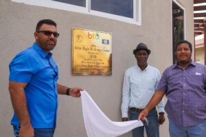 Ministro do Turismo de Belize, Anthony Mahler participou da cerimônia de inauguração do novo espaço (Divulgação/Belize Tourism Board)