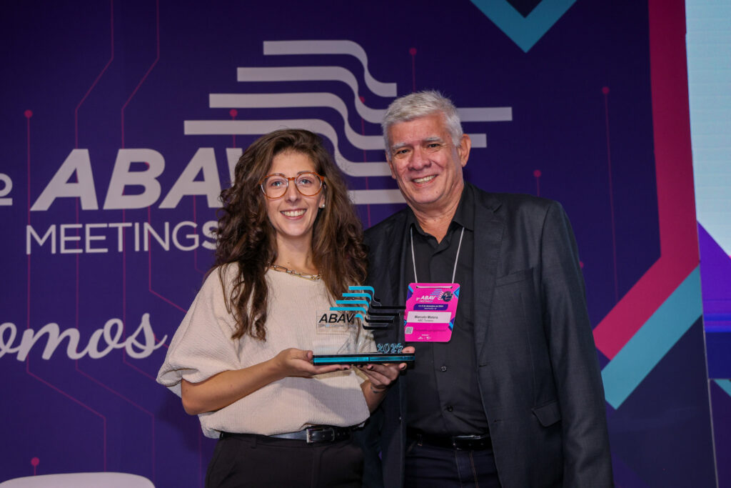 Bárbara Oristanio, Enit, e Marcelo Matera, da Abav-SP Aviesp