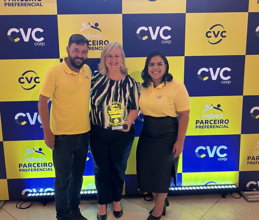 Daniel Oliveira, Annette Taeuber, da Lufthansa & Swiss, e Alyne Araujo