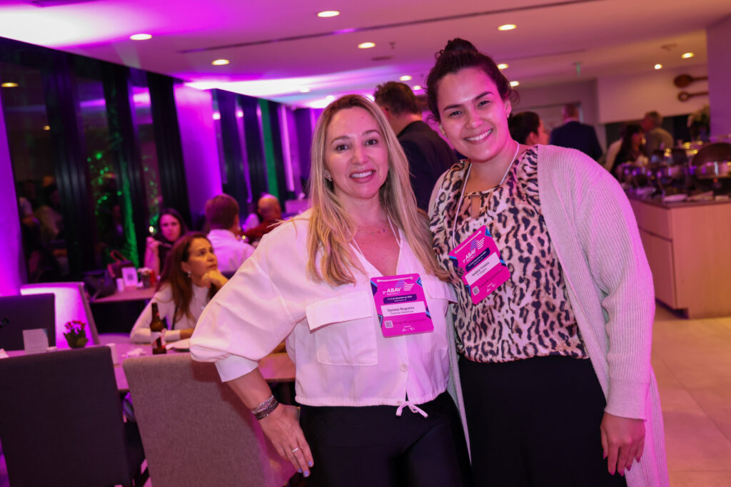 Daniela Nogueira, di Thermas Adventure, e Isabela Yohana, da IY Viagens