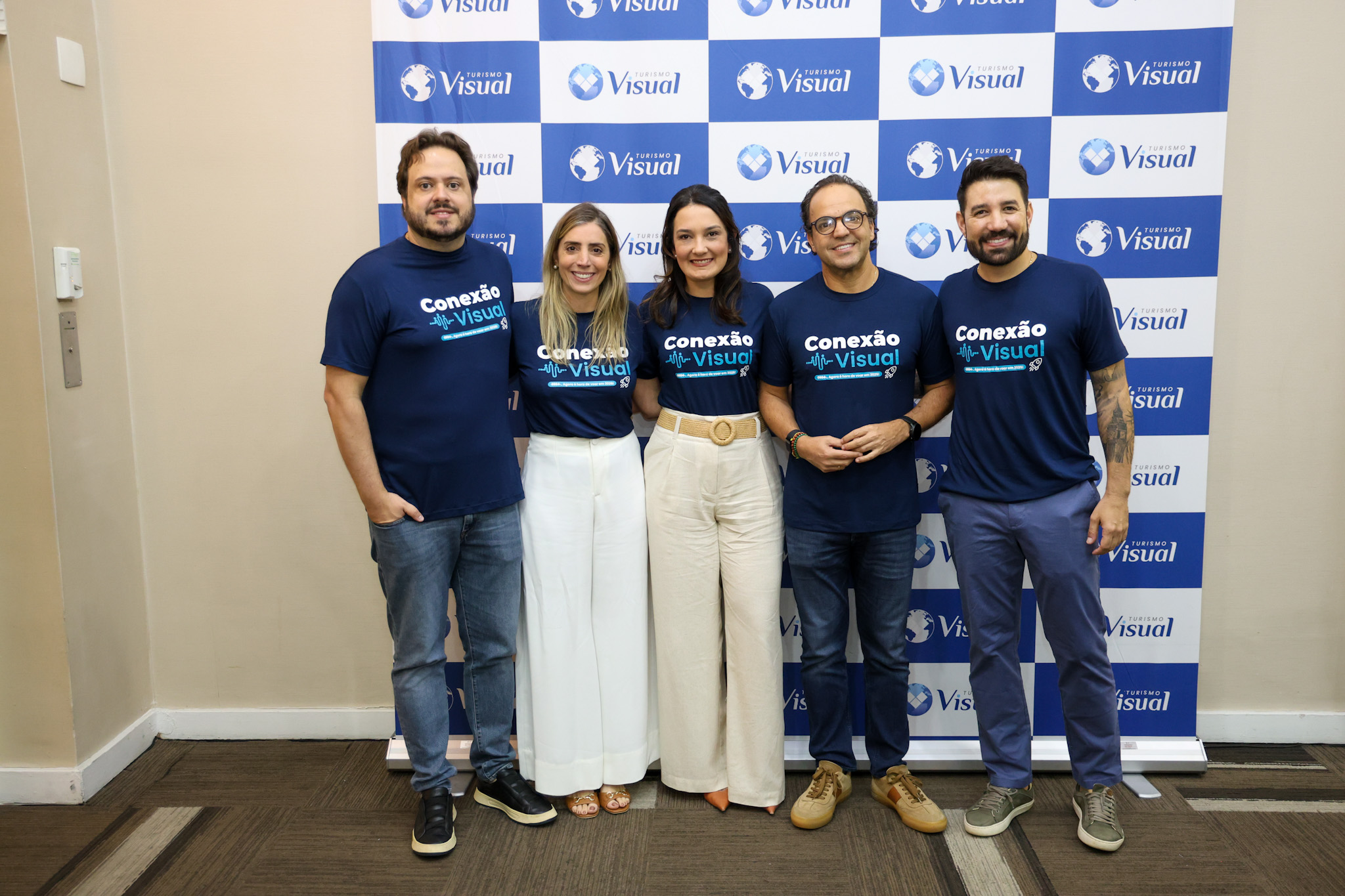 Felipe Gomes, Paula Rorato, Karin Rocha, Fábio Godinho e Hugo Lagares, da CVC Corp Felipe Gomes, Paula Rorato, Karin Rocha, Fábio Godinho e Hugo Lagares, da CVC Corp