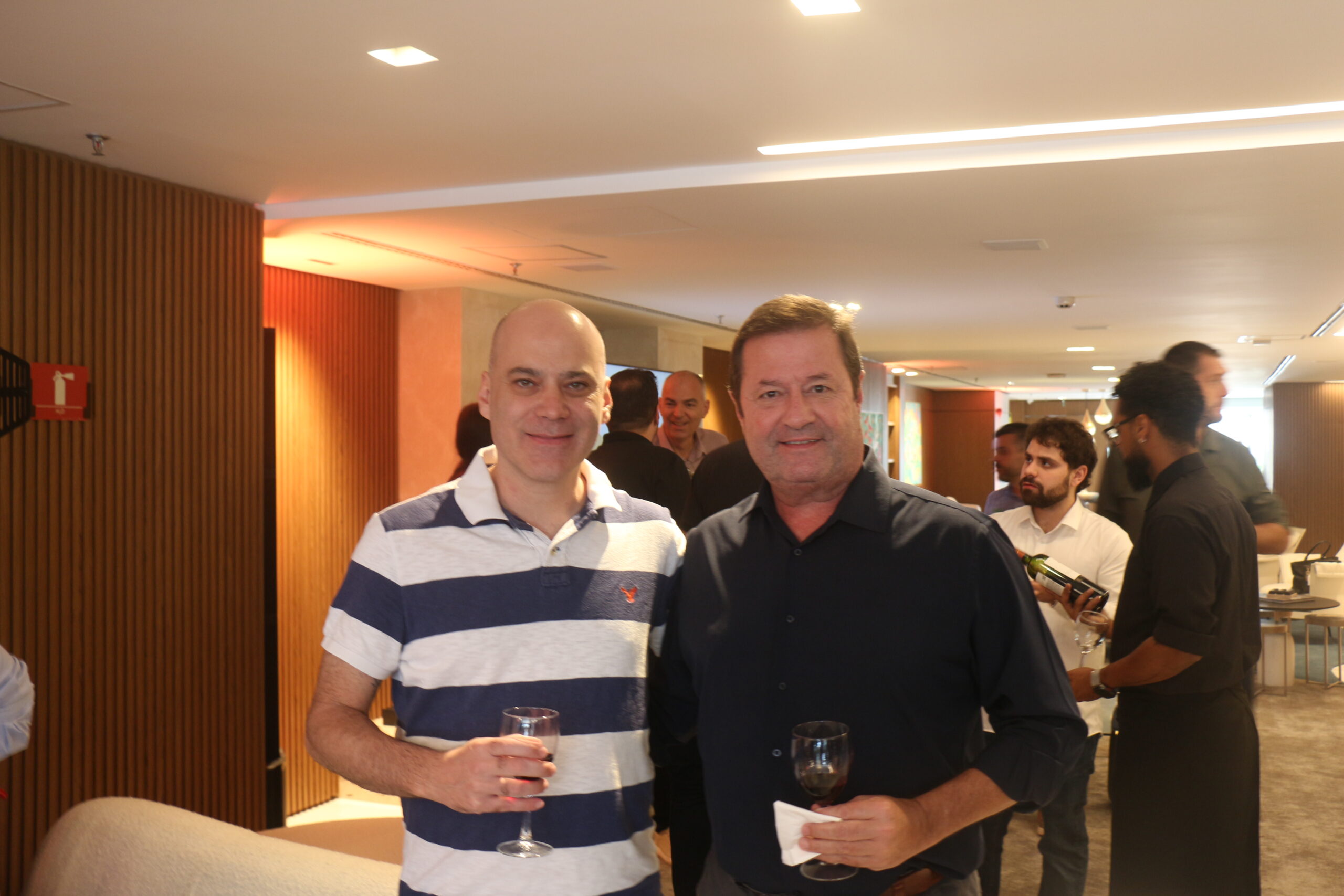 Fernando Hagopian, da South African e Jurandir Tavares, da APG Airlines Fernando Hagopian, da South African e Jurandir Tavares, da APG Airlines
