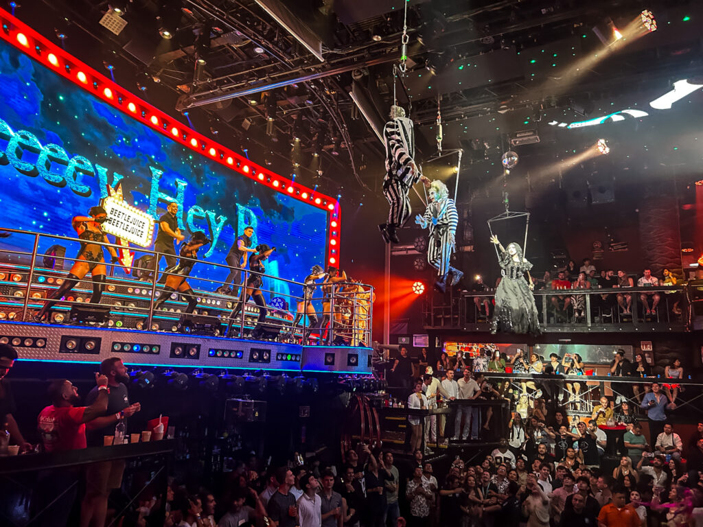A interação com o público é um dos pontos fortes do Coco Bongo A interação com o público é um dos pontos fortes do Coco Bongo