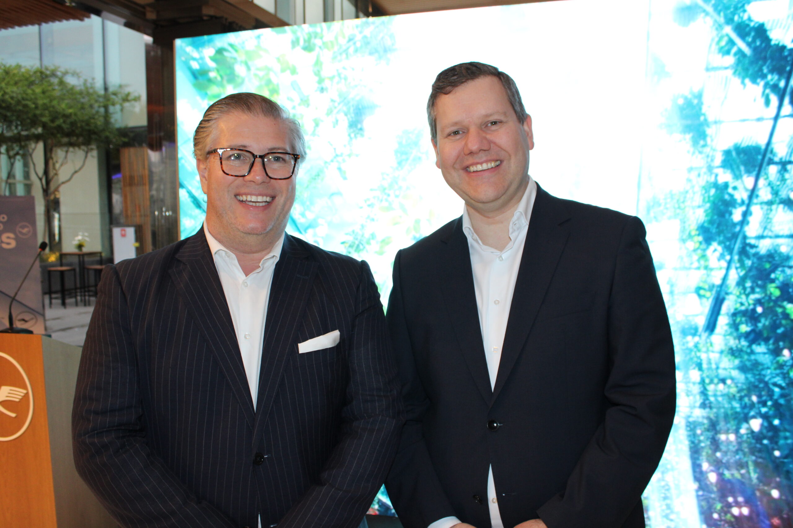 Felipe Bonifatti e Heiko Reitz, da Lufthansa.