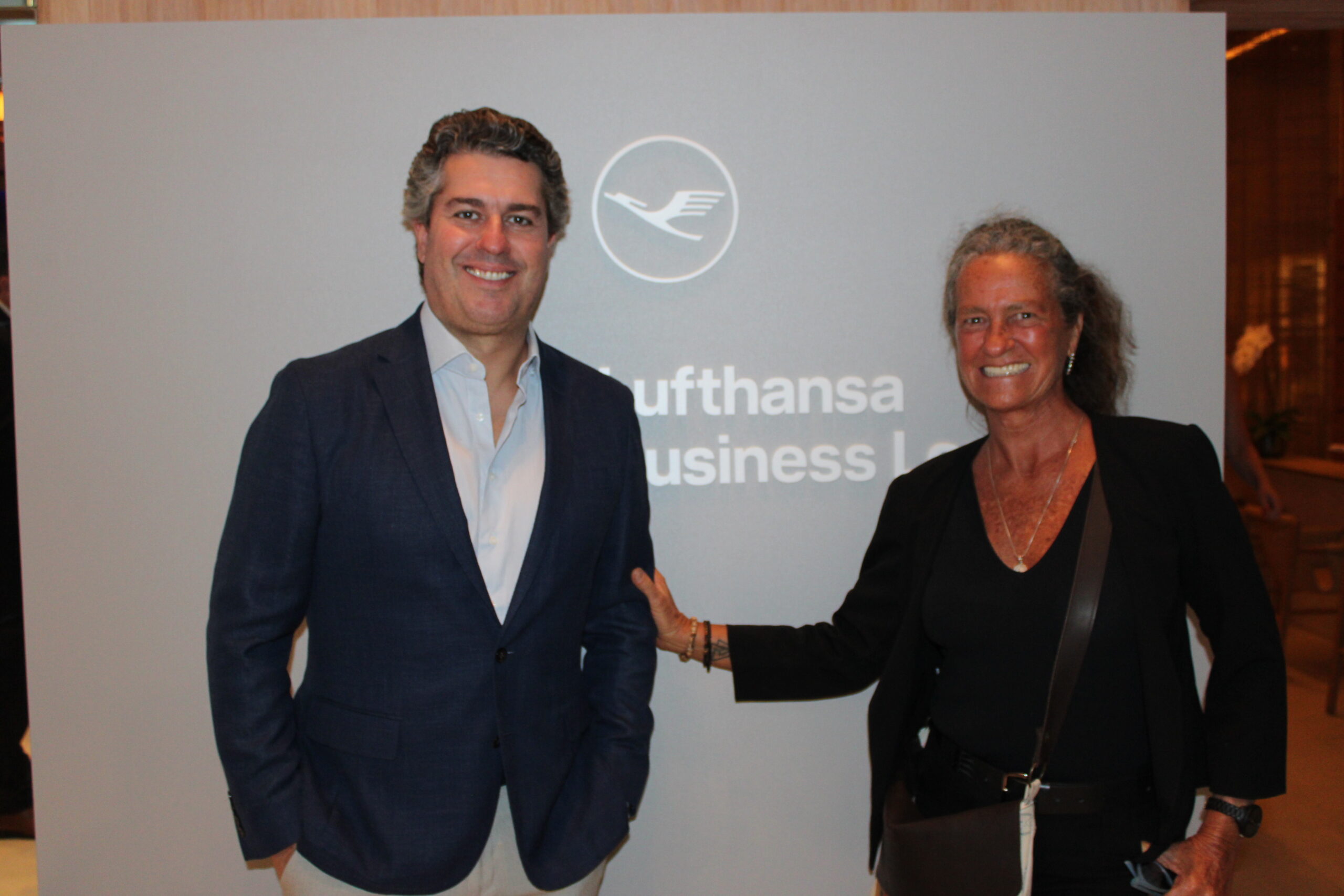 Juarez Cintra Neto, da Ancoradouro e Mari Masgrau, do M&E