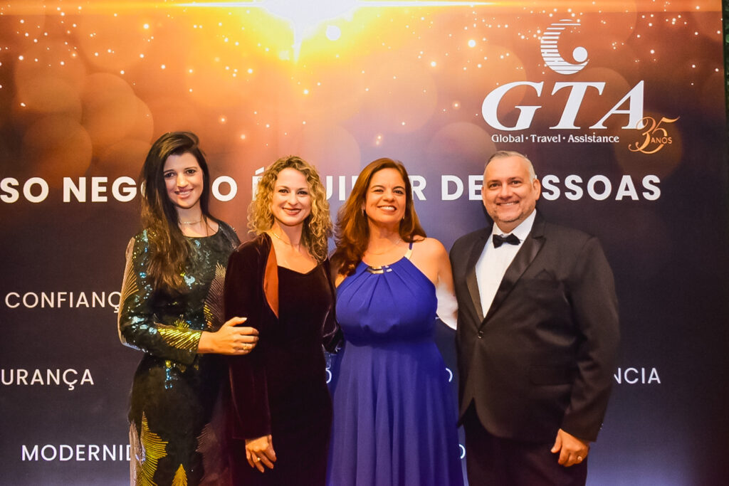 Jemima Gaffo, Anielle Simioni e Carolina Trindade e Eduardo Silveira, GTA