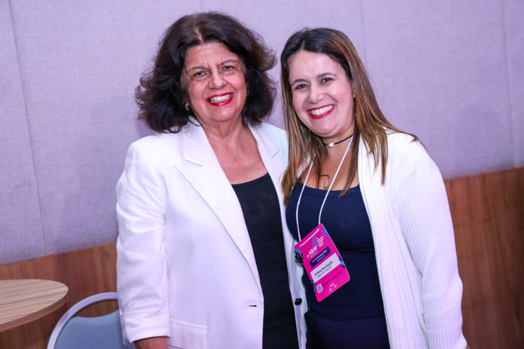 Jussara Haddad, e Juliana Assumpção, da Abav-SP Aviesp