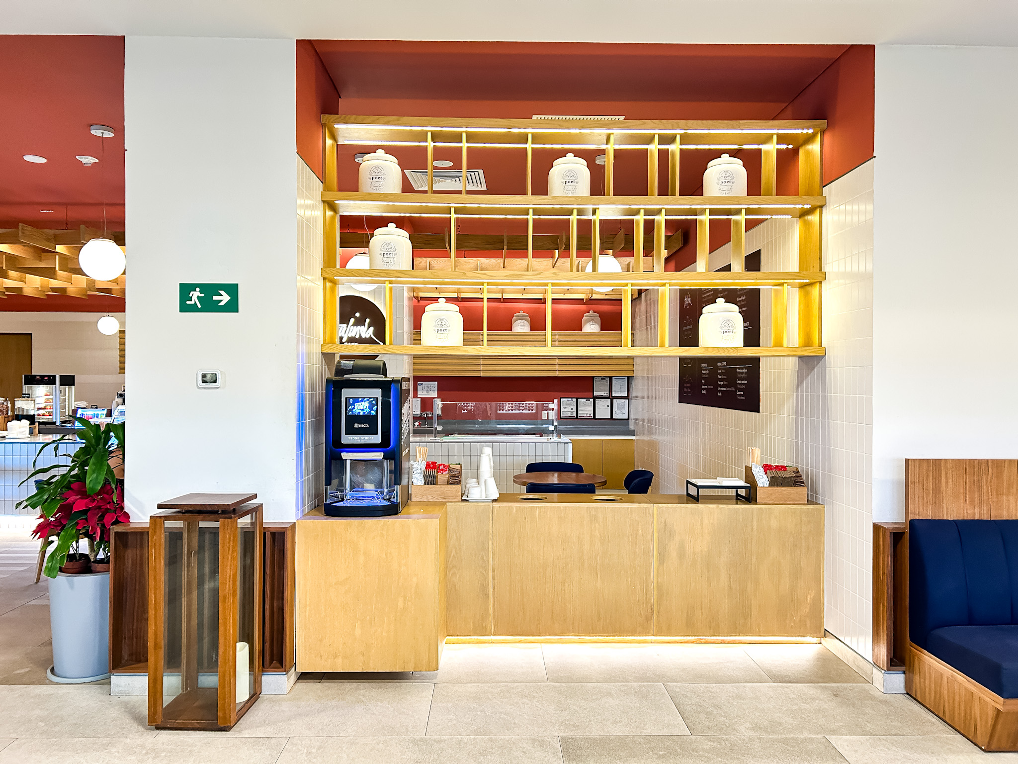 Máquina de café com livre acesso no Hilton Cancun Mar Caribe All Inclusive Resort