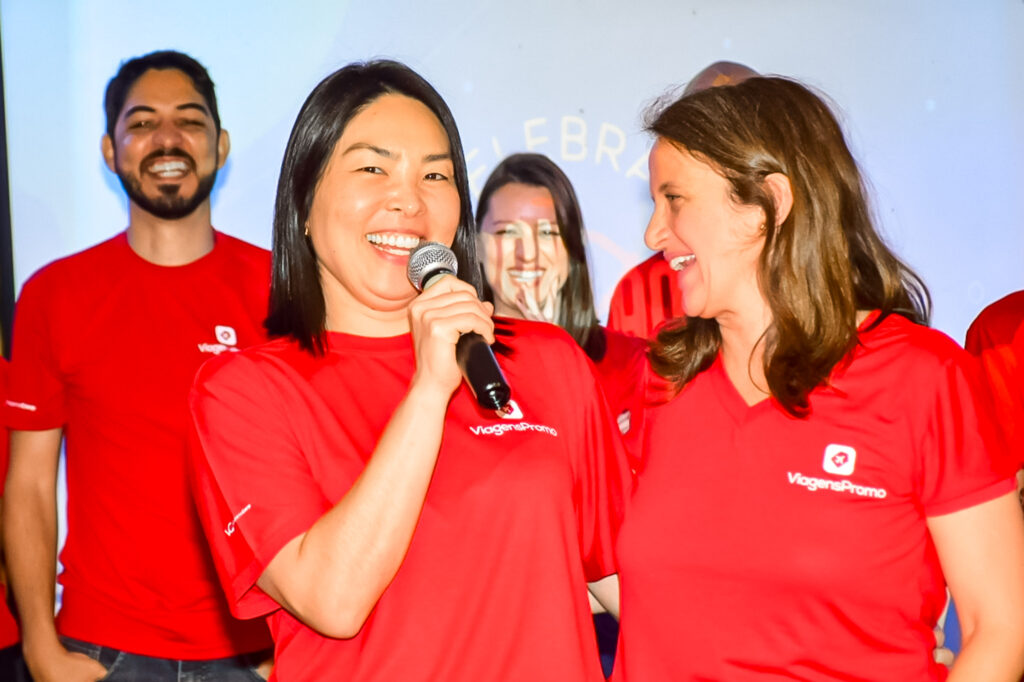 Mari Kido e Priscila Bures