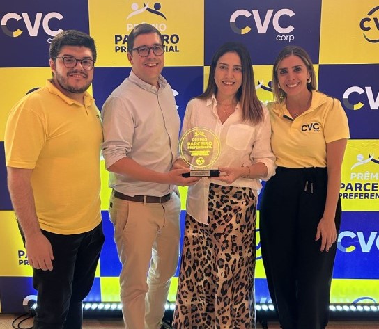 Martim Diniz e Gabriella Cavalheiro da Universal Destination and Experiences