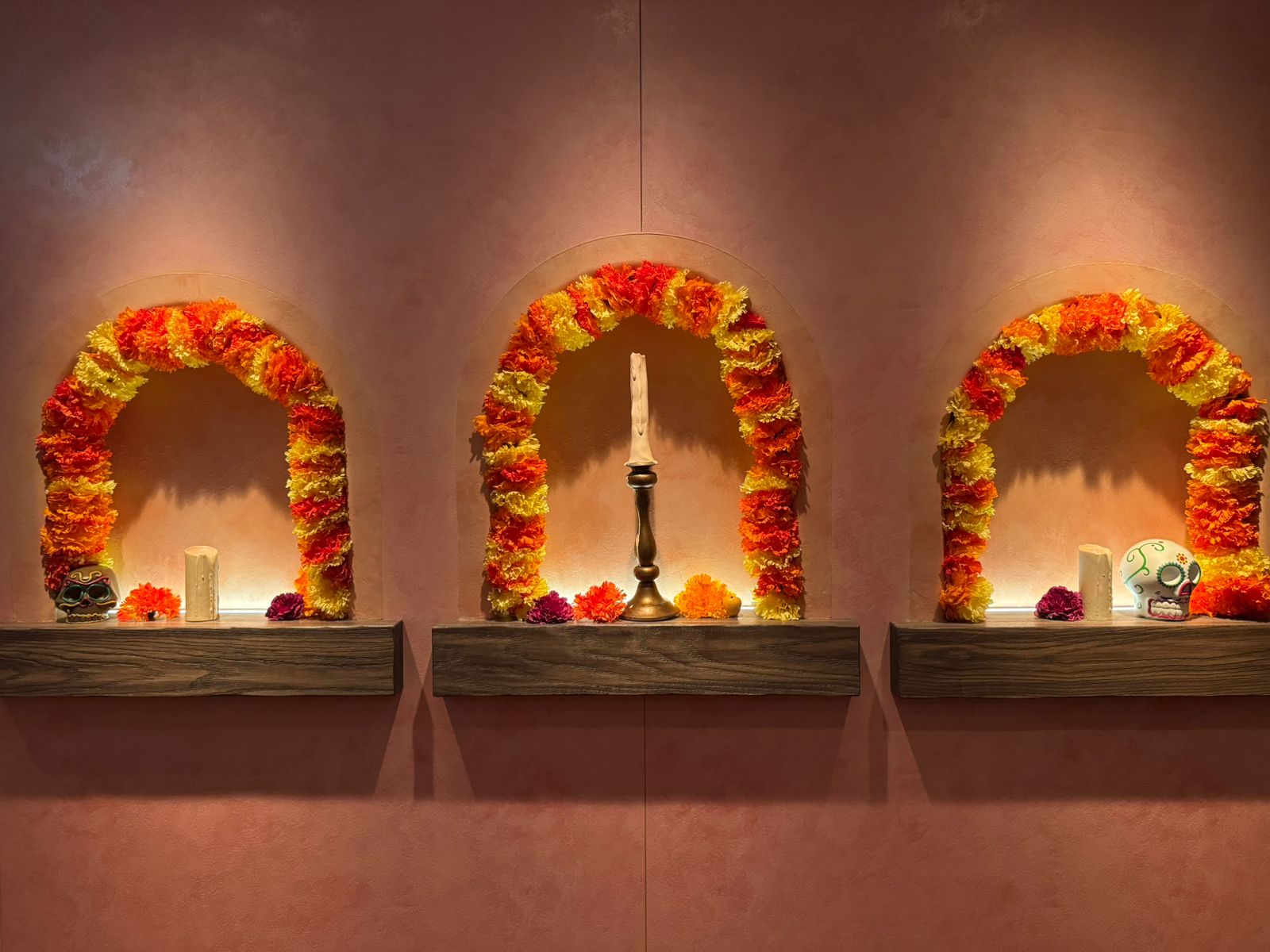 Plaza de Coco remete ao filme Viva, a Vida é uma festa