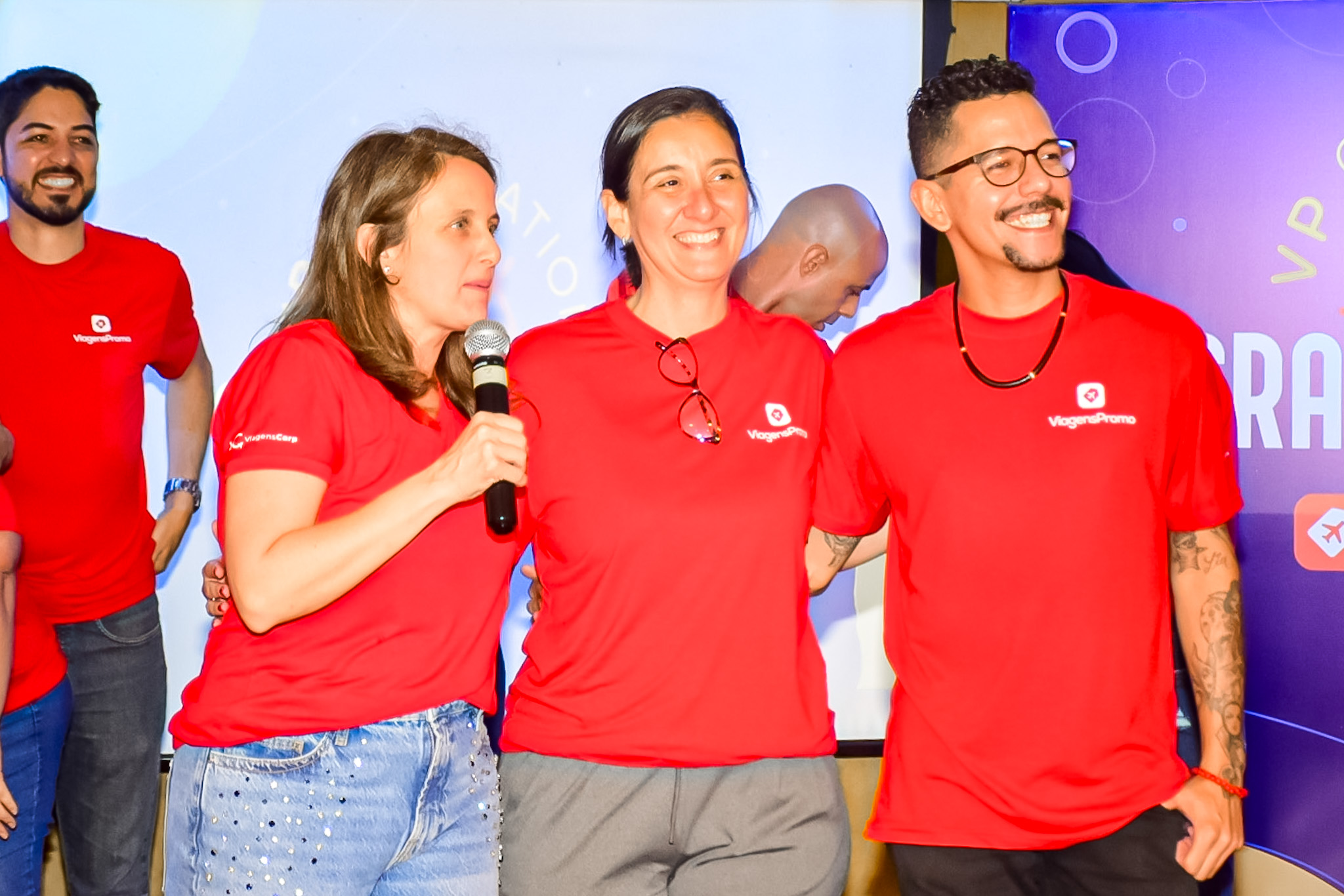 Priscila Bures, Audrey Francelino e Sérgio Dias