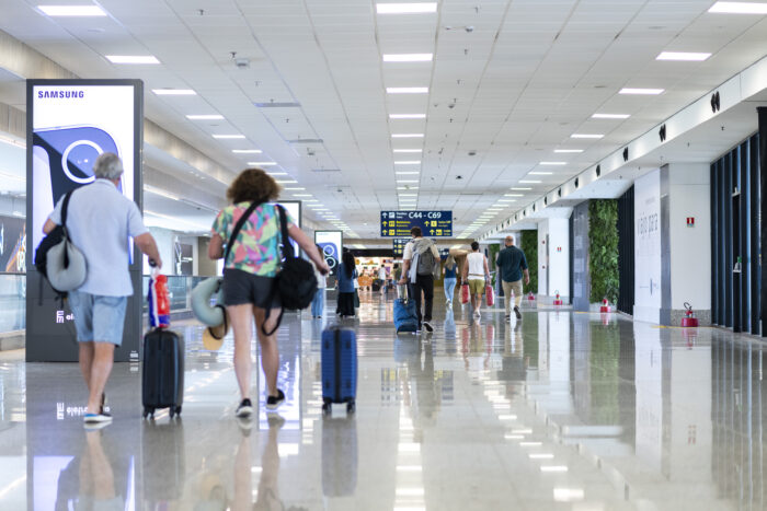 Novo leilão do Aeroporto Internacional do Rio de Janeiro terá lance mínimo de R$ 600 milhões 1 Aeroporto do Rio de Janeiro (Divulgação/RIOgaleão)