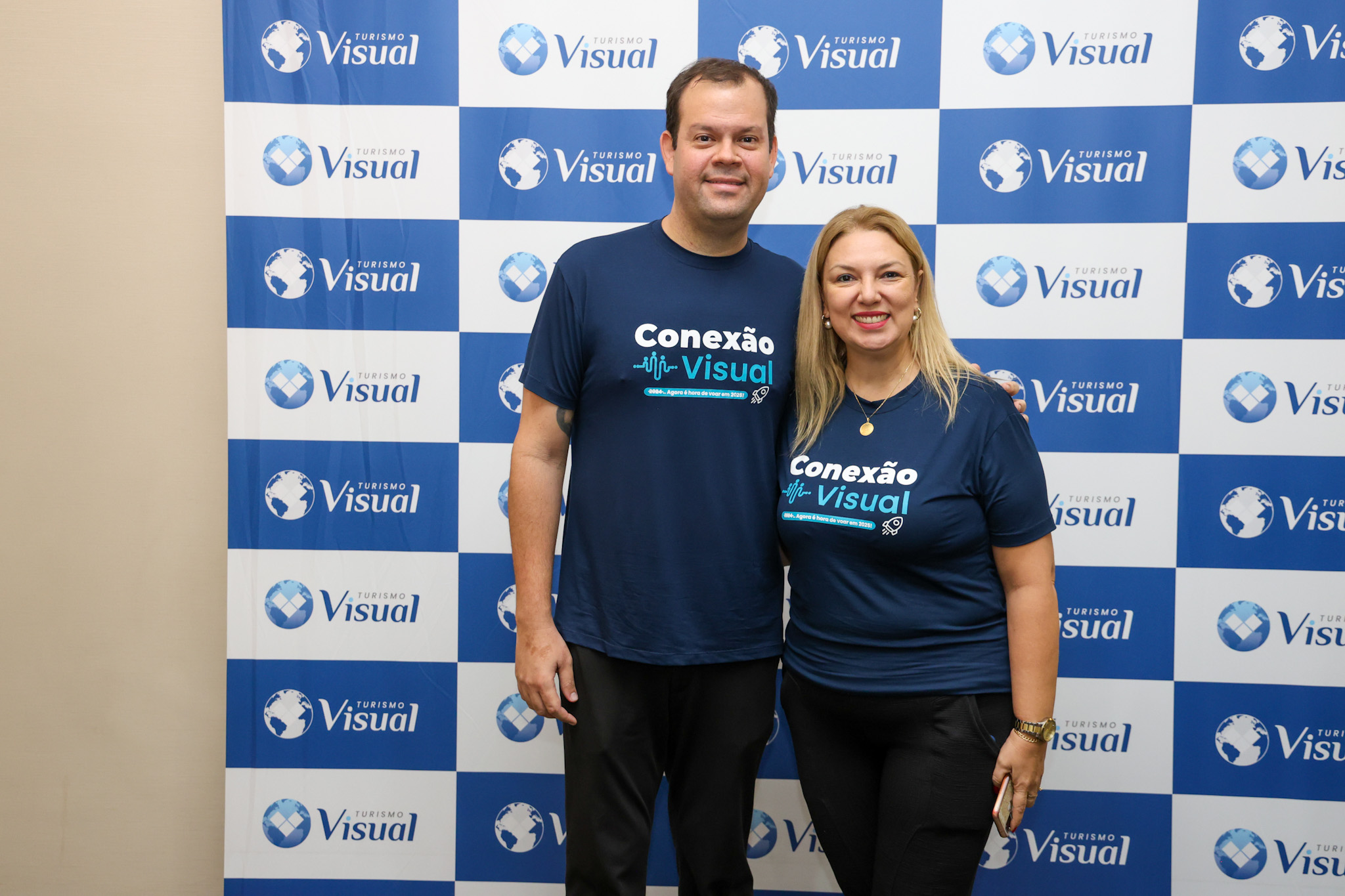 Rodrigo Galvão, da CVC Corp, e Lucilene Domingues, da Visual Rodrigo Galvão, da CVC Corp, e Lucilene Domingues, da Visual