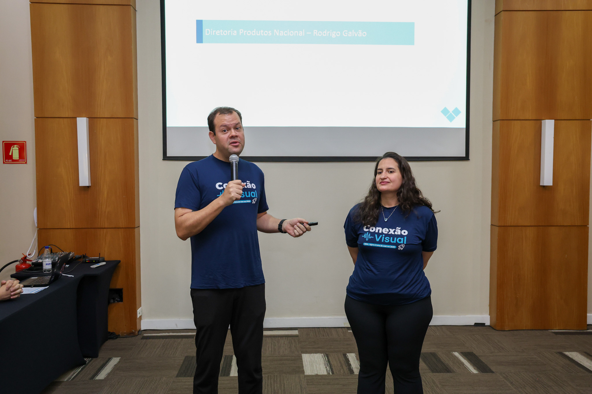 Rodrigo Galvão e Priscila Leite, da CVC Corp Rodrigo Galvão e Priscila Leite, da CVC Corp
