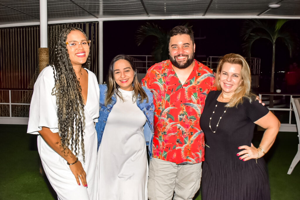 Tamile Santos, da T2Tour, Débora Cerqueira, Rui Pimenta e Elisabete costa, da Befly