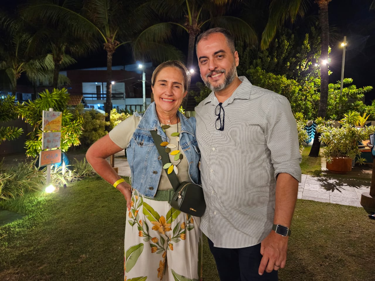 Valeria Gordilho, da Armação Resorte e Kembali Hotel, Brunno Poli, da TBO Holidays