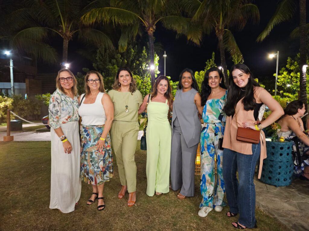 Ana Helena Lacerda, do The Westin Porto de Galinhas, e equipe