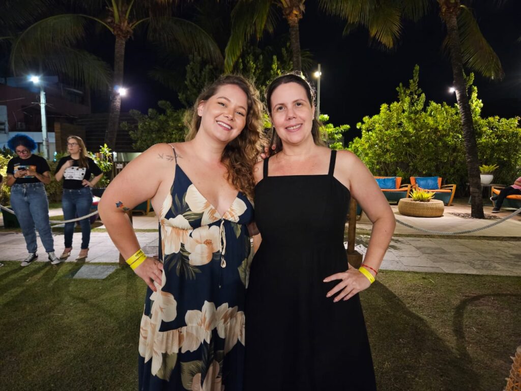 Ana Beatriz Alves e Danielly Aguiar, da Empetur