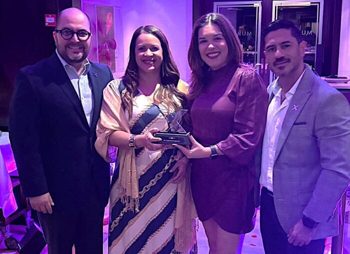 R11 Travel celebra reconhecimento no TOP 12 vendedores de Celebrity Cruises na América Latina 1 WhatsApp Image 2024 12 09 at 11.44.41 1 e1733765375651 R11 Travel celebra reconhecimento no TOP 12 vendedores de Celebrity Cruises na América Latina