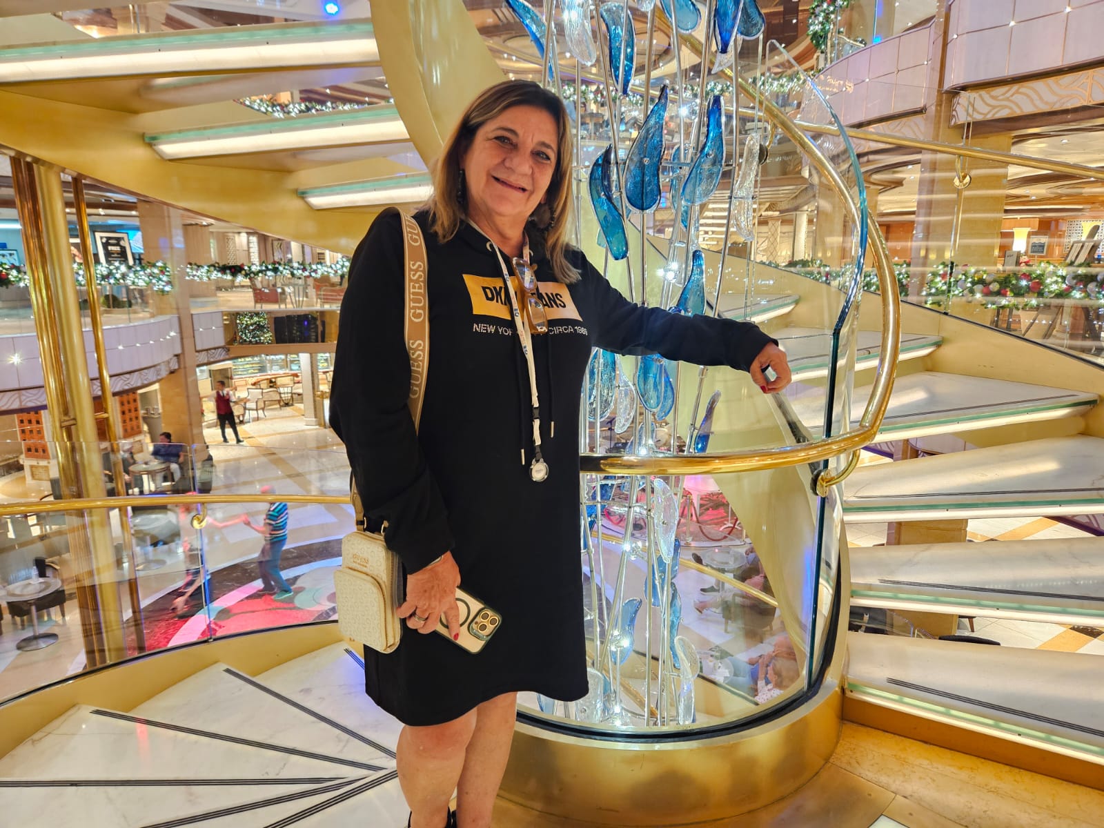"Aprendizado, produto diferenciado para poder oferecer para o meu cliente mais exigente." - Nassira Michelotto, da Turismo e Viagens pelo Mundo "Aprendizado, produto diferenciado para poder oferecer para o meu cliente mais exigente." - Nassira Michelotto, da Turismo e Viagens pelo Mundo