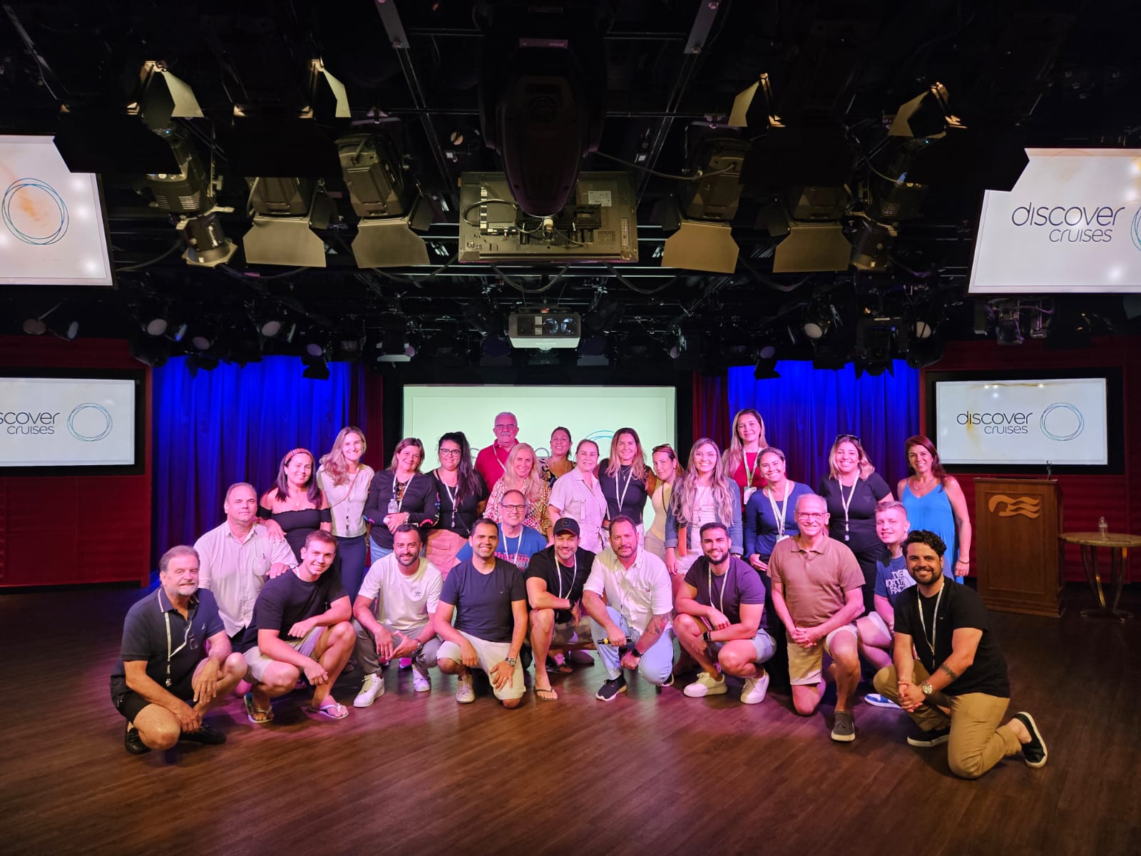 Agentes de viagem na apresentação do Discover Cruises no Princess Live