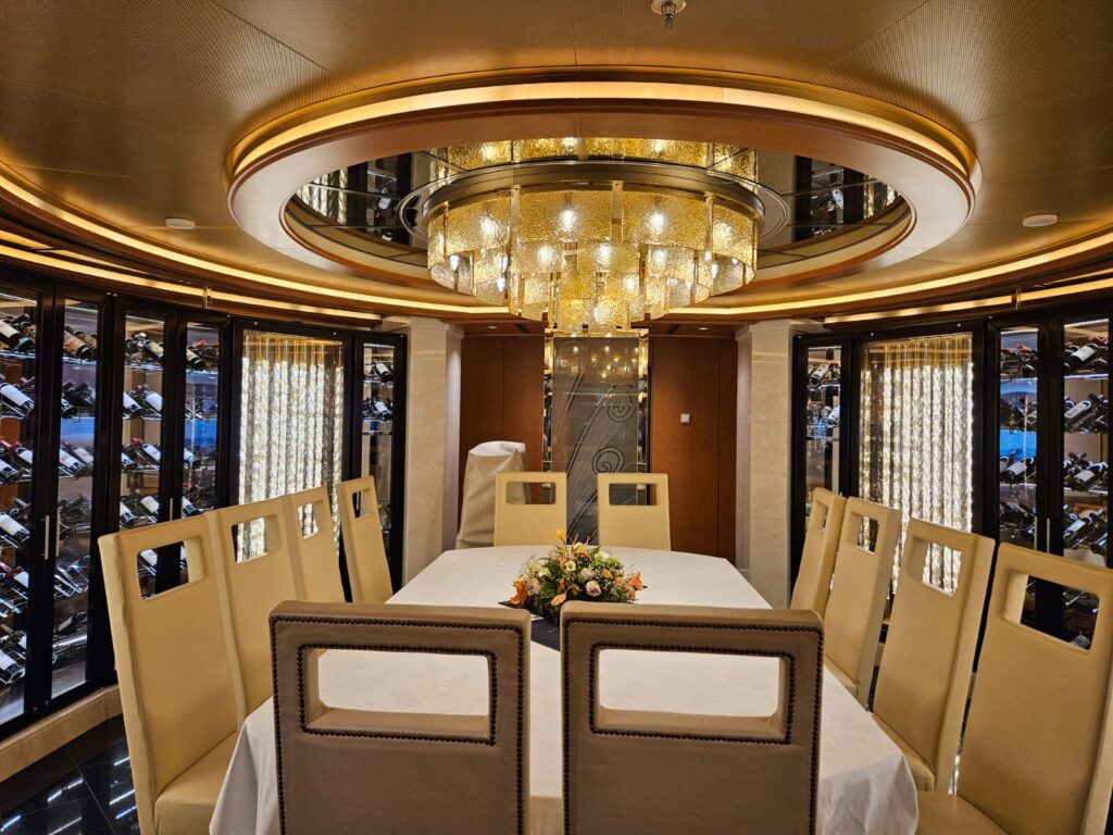 Espaço privativo do restaurante Symphony