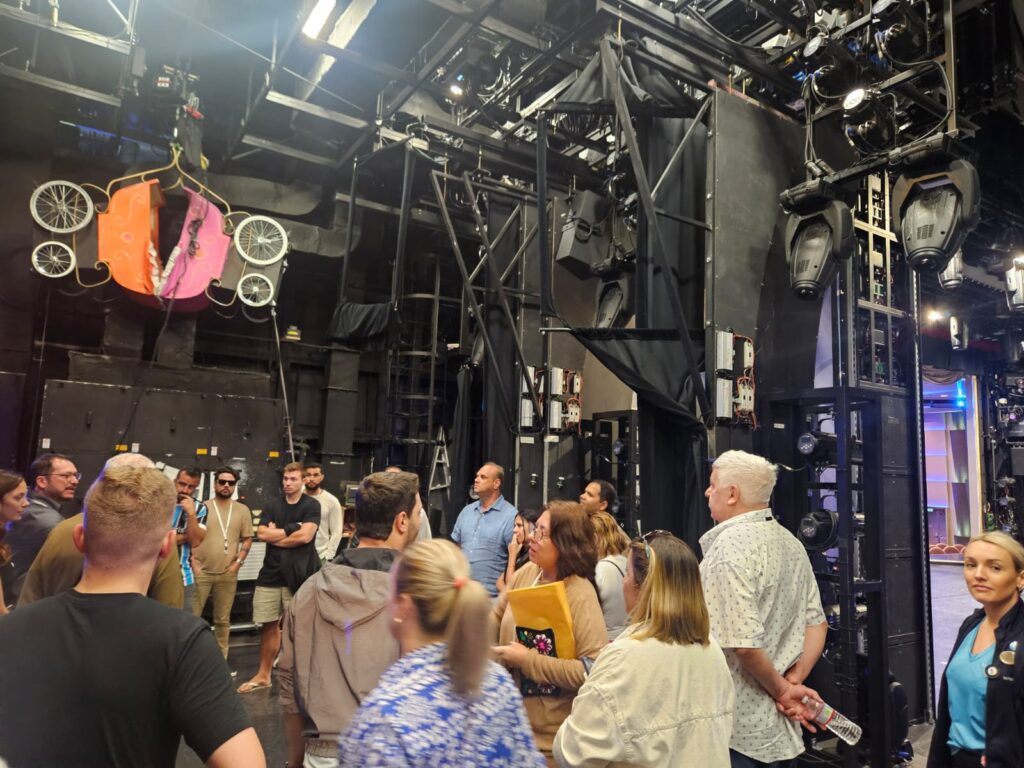 Famtrip conhecendo o backstage do Princess Theater