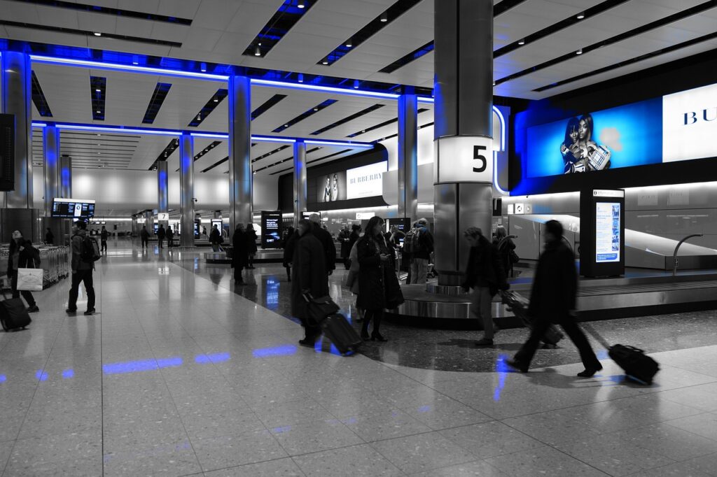baggage hall 775540 1280 Câmara promove audiência pública sobre vulnerabilidade do transporte de bagagens nos aeroportos nesta quarta (11)