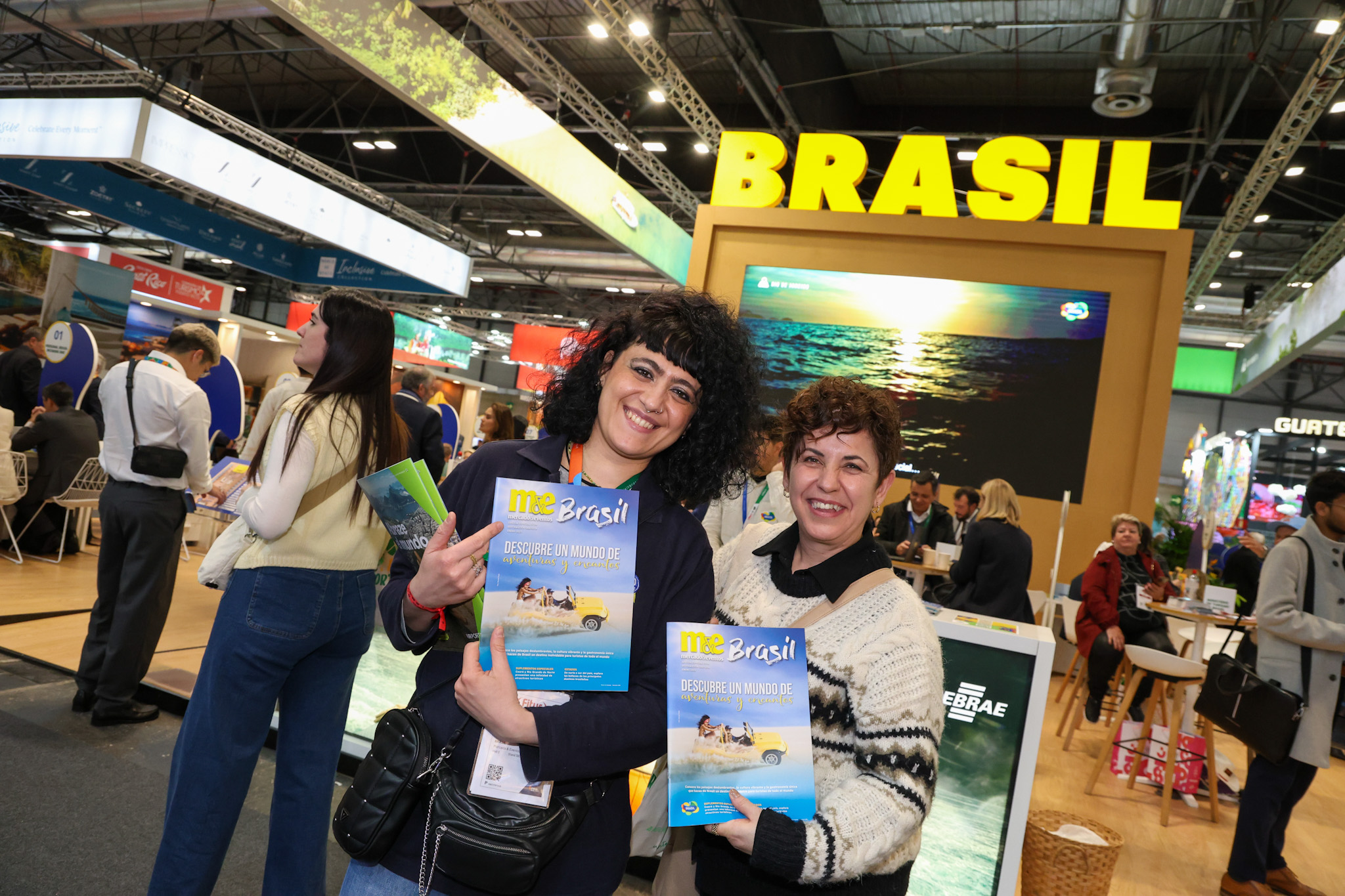 A distribuição é gratuita e está disponível para todos os participantes da feira A distribuição é gratuita e está disponível para todos os participantes da feira