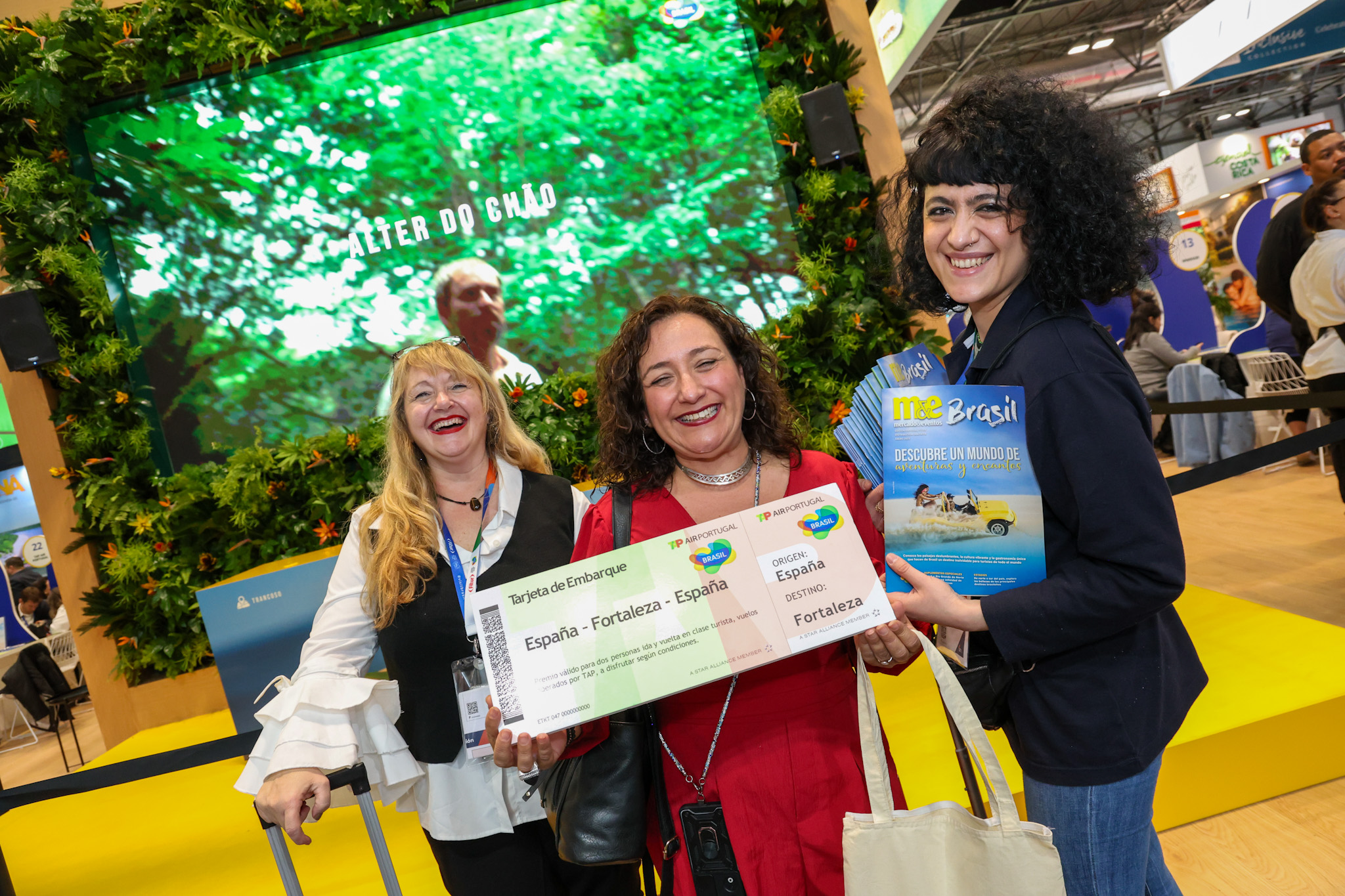 Esta é a primeira revista especial do M&E no ano Esta é a primeira revista especial do M&E no ano