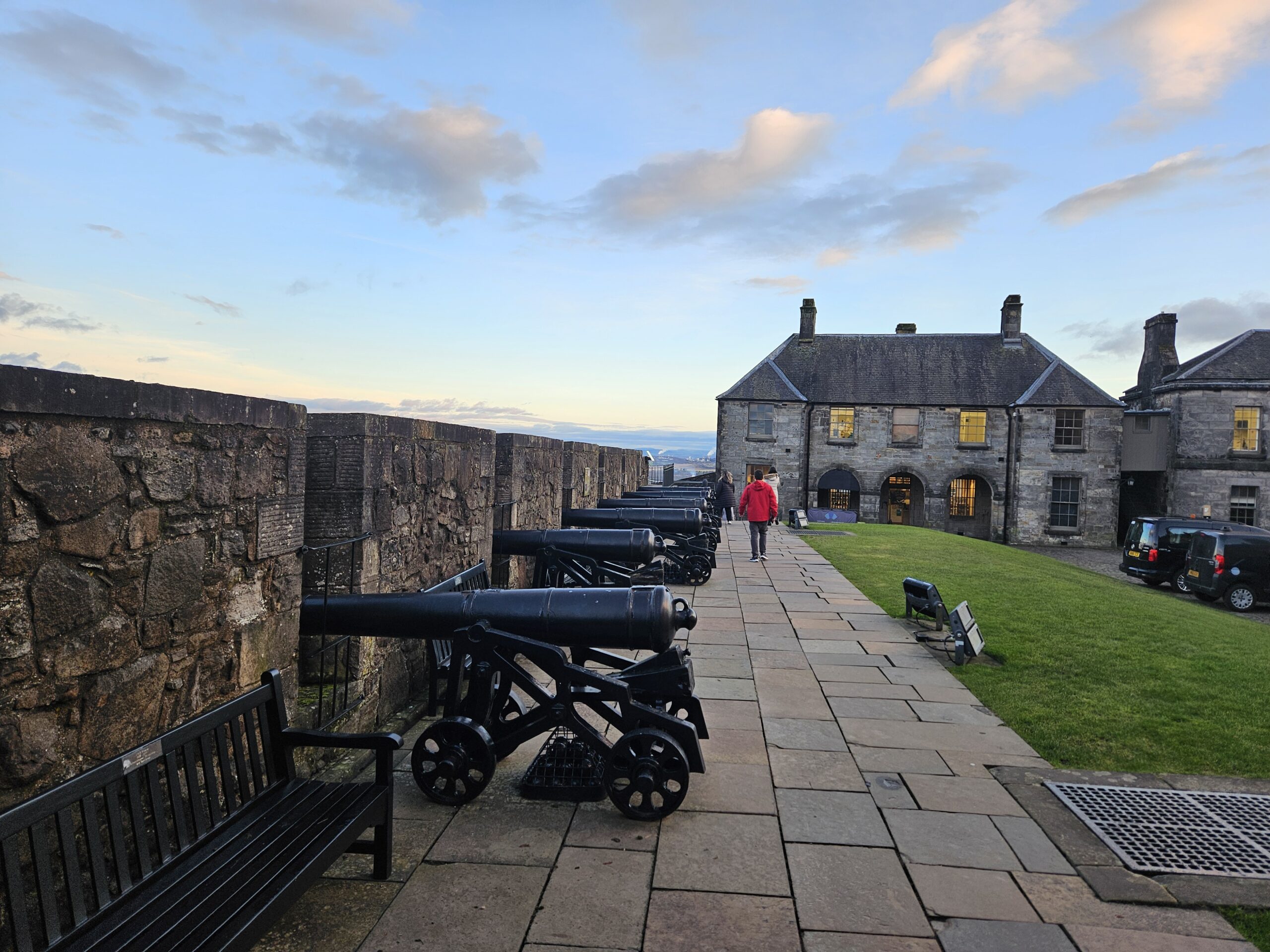 Talvez a vitória mais importante na história militar escocesa tenha sido conquistada perto do castelo, junto ao riacho Bannock Burn Talvez a vitória mais importante na história militar escocesa tenha sido conquistada perto do castelo, junto ao riacho Bannock Burn