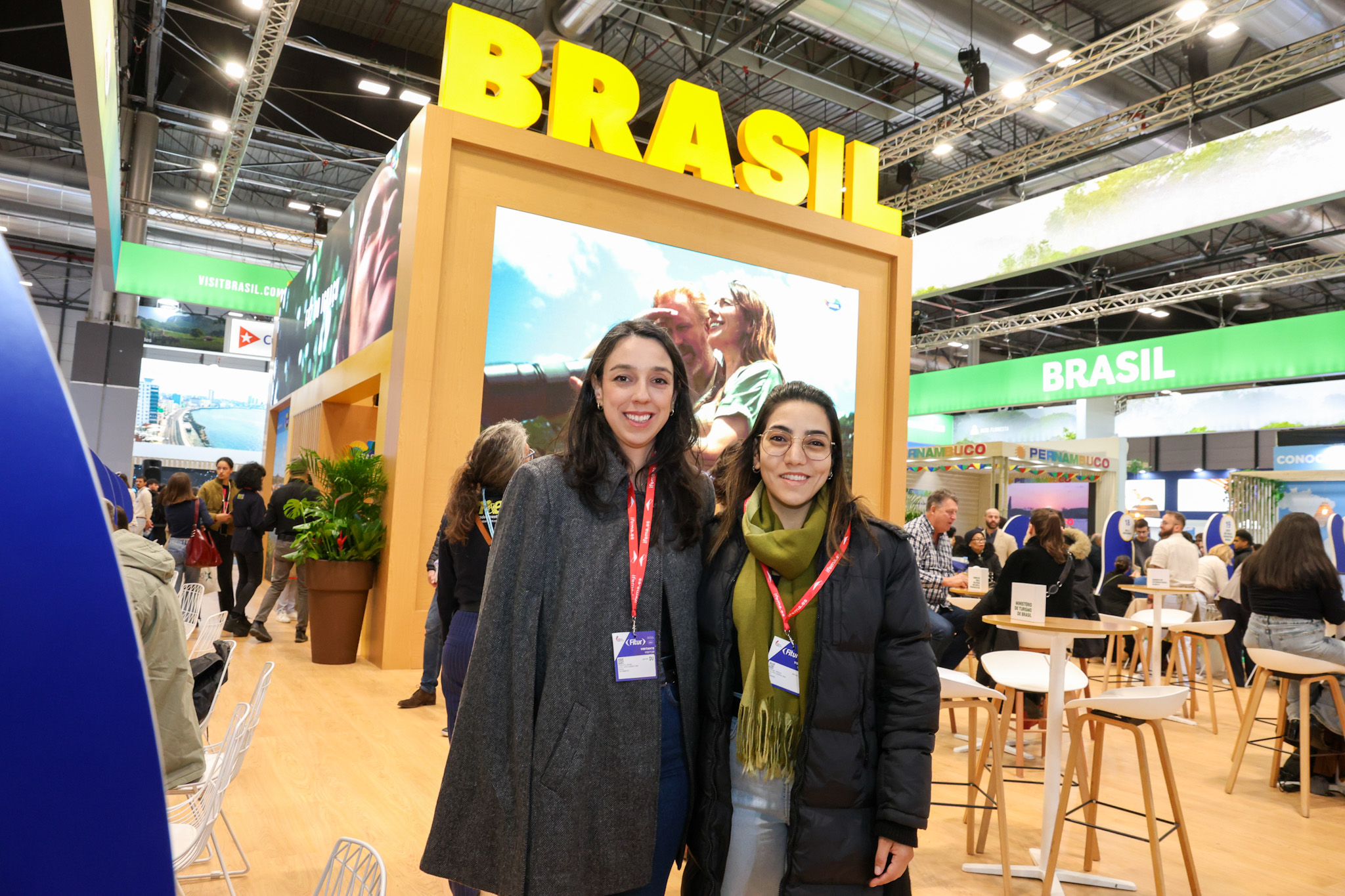Bianca Pizzolito, e Virgínia Marques, da WTM-LA Bianca Pizzolito, e Virgínia Marques, da WTM-LA