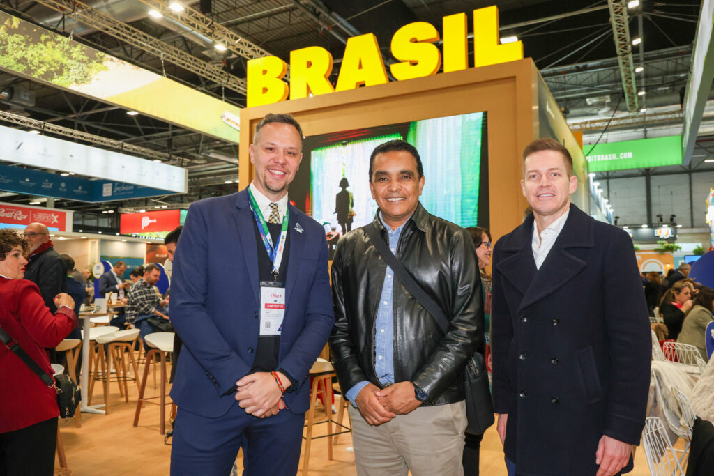 Bruno Reis, da Embratur, Rui Alve, secretário de Turismo da Cidade de São Paulo, Fernando Fritz, diretor do Invest SP na Europa