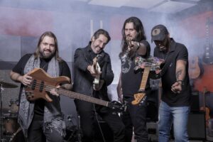 Uma das atrações será o Cacau Groov, banda liderada por Ale Costa, CEO da Cacau Show e Cacau Park (Divulgação/Adibra)