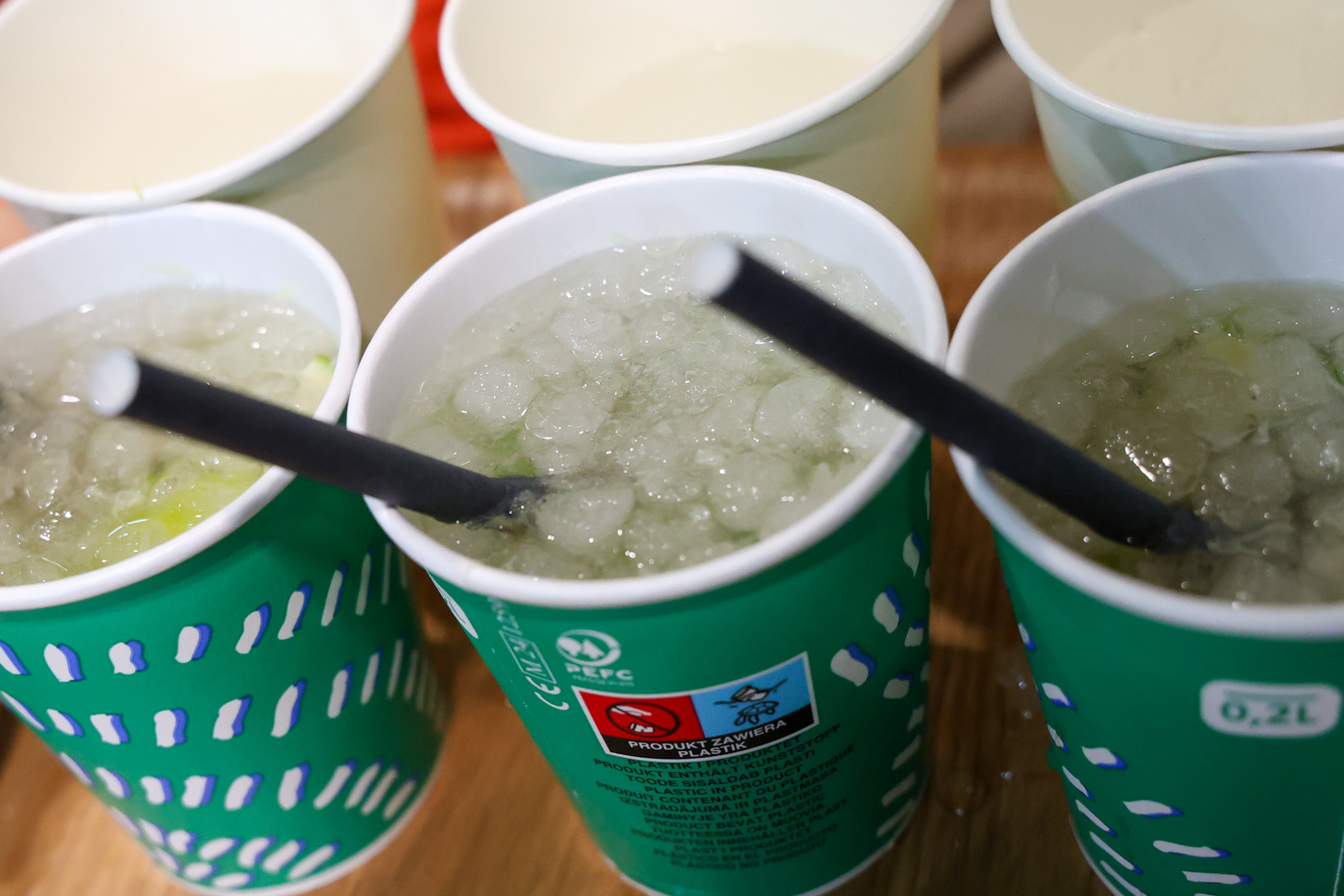 Caipirinha foi servida no estande da Embratur Caipirinha foi servida no estande da Embratur