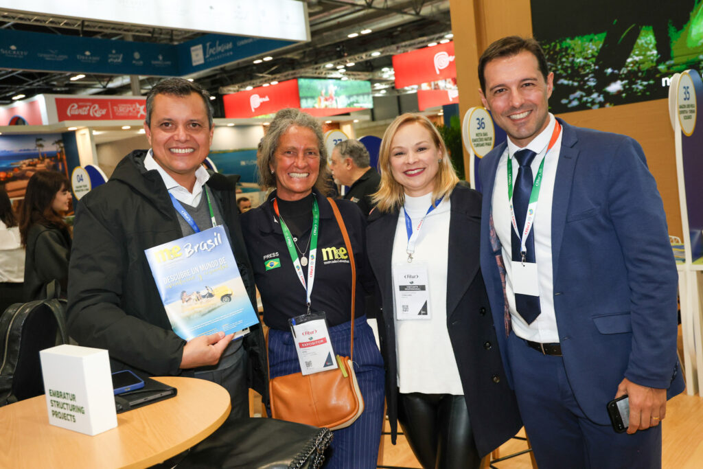 Carlos Barbosa, Turismo de Aruba, Mari Masgrau, do M&E, Alessandra Cardoso, do Turismo de Aruba, e Eduardo Zorzanello, do Festuris