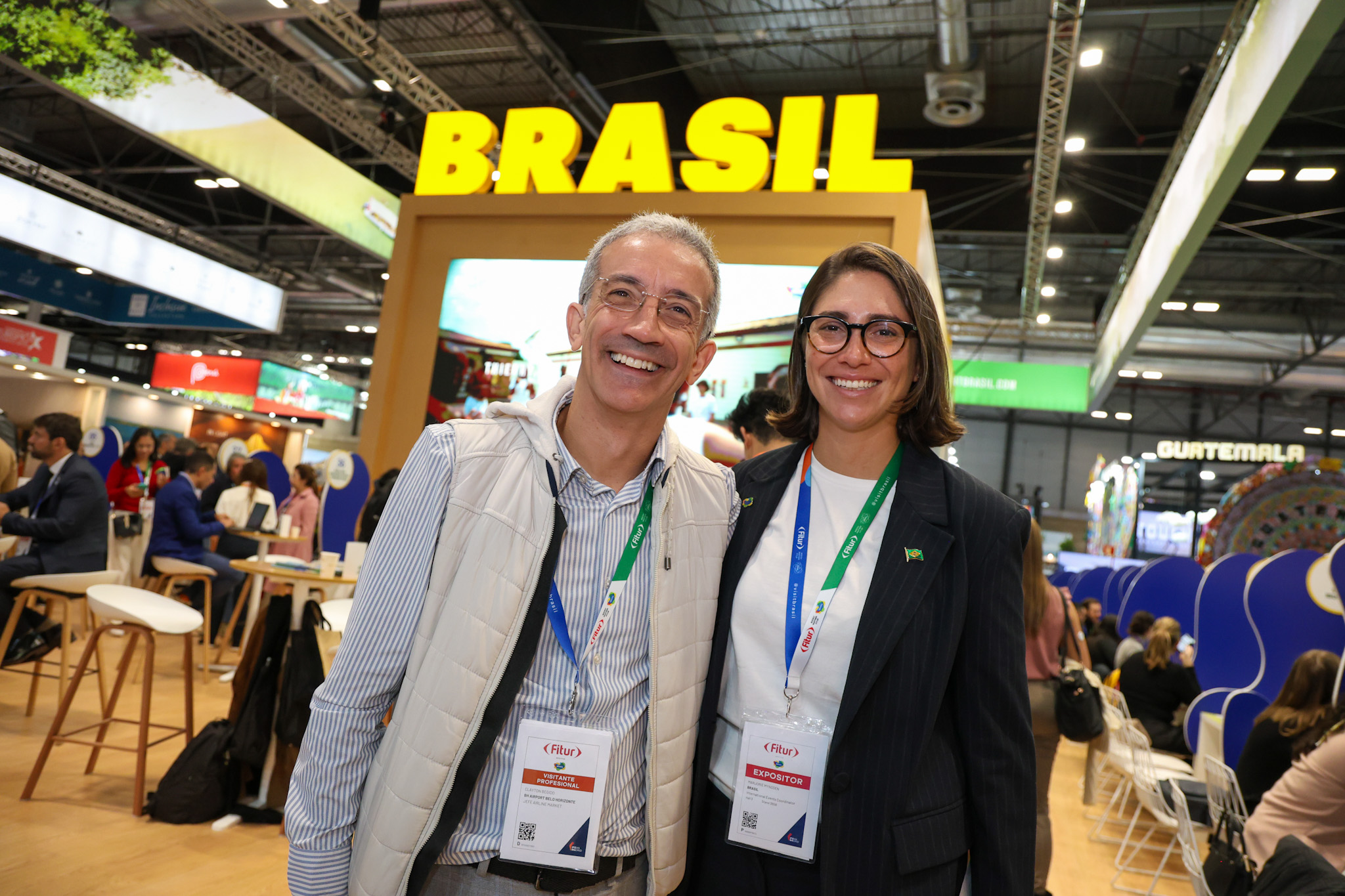 Clayton Begido, da BH Airport, e Marjorie Mynssen, da Embratur