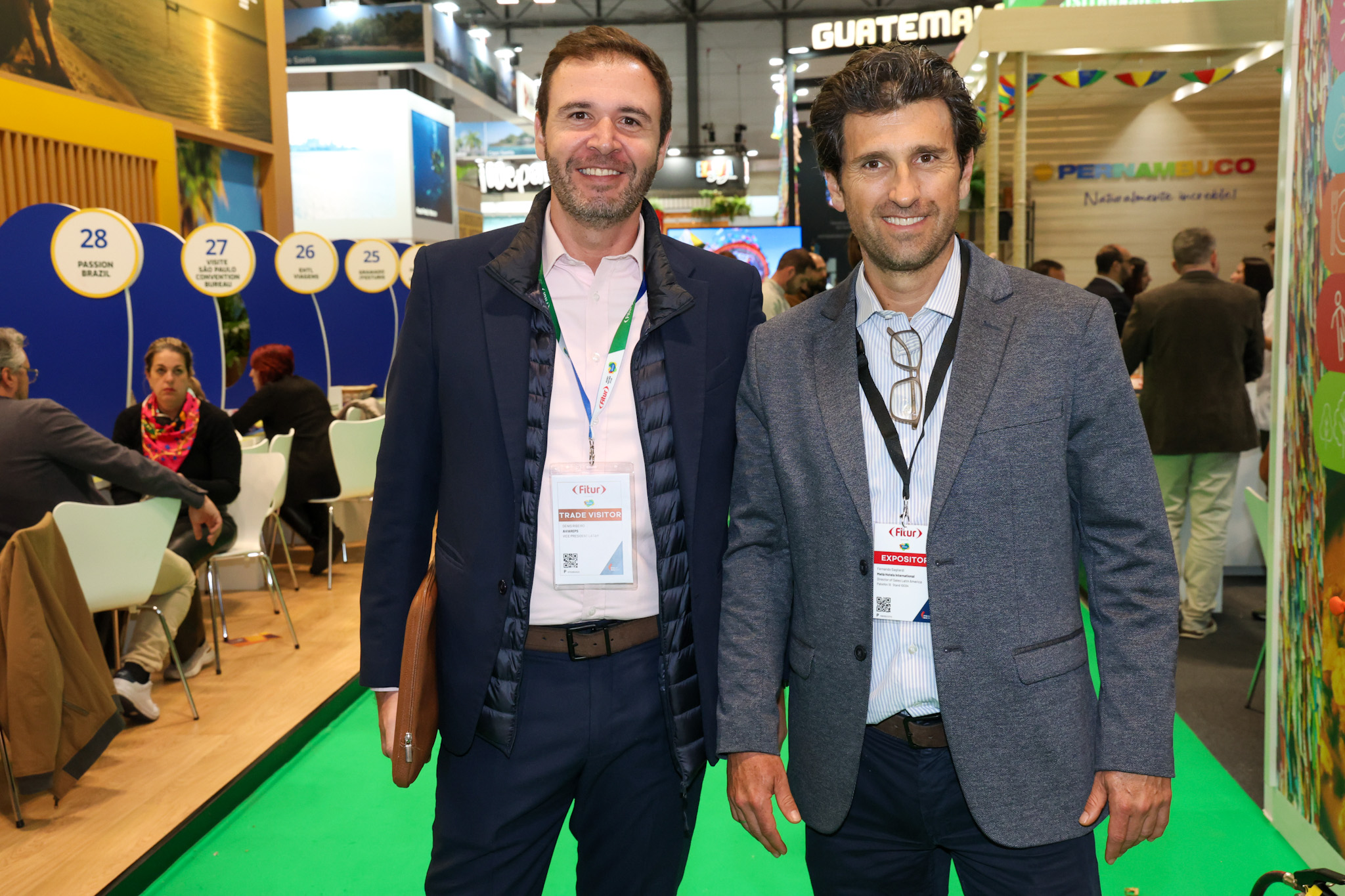 Denis Ribeiro, da Aviareps, e Fernando Gagliardi, do Meliá Hotels Denis Ribeiro, da Aviareps, e Fernando Gagliardi, do Meliá Hotels