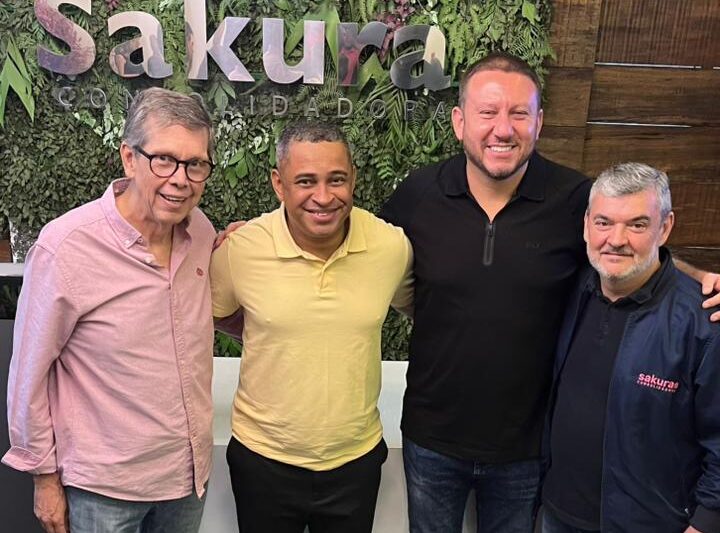 Domingos Santana integra base de Recife na Sakura Consolidadora 1 Domingos têm anos de experiência no Turismo e já passou por empresas de renome, como Air Europa (Divulgação/Sakura)