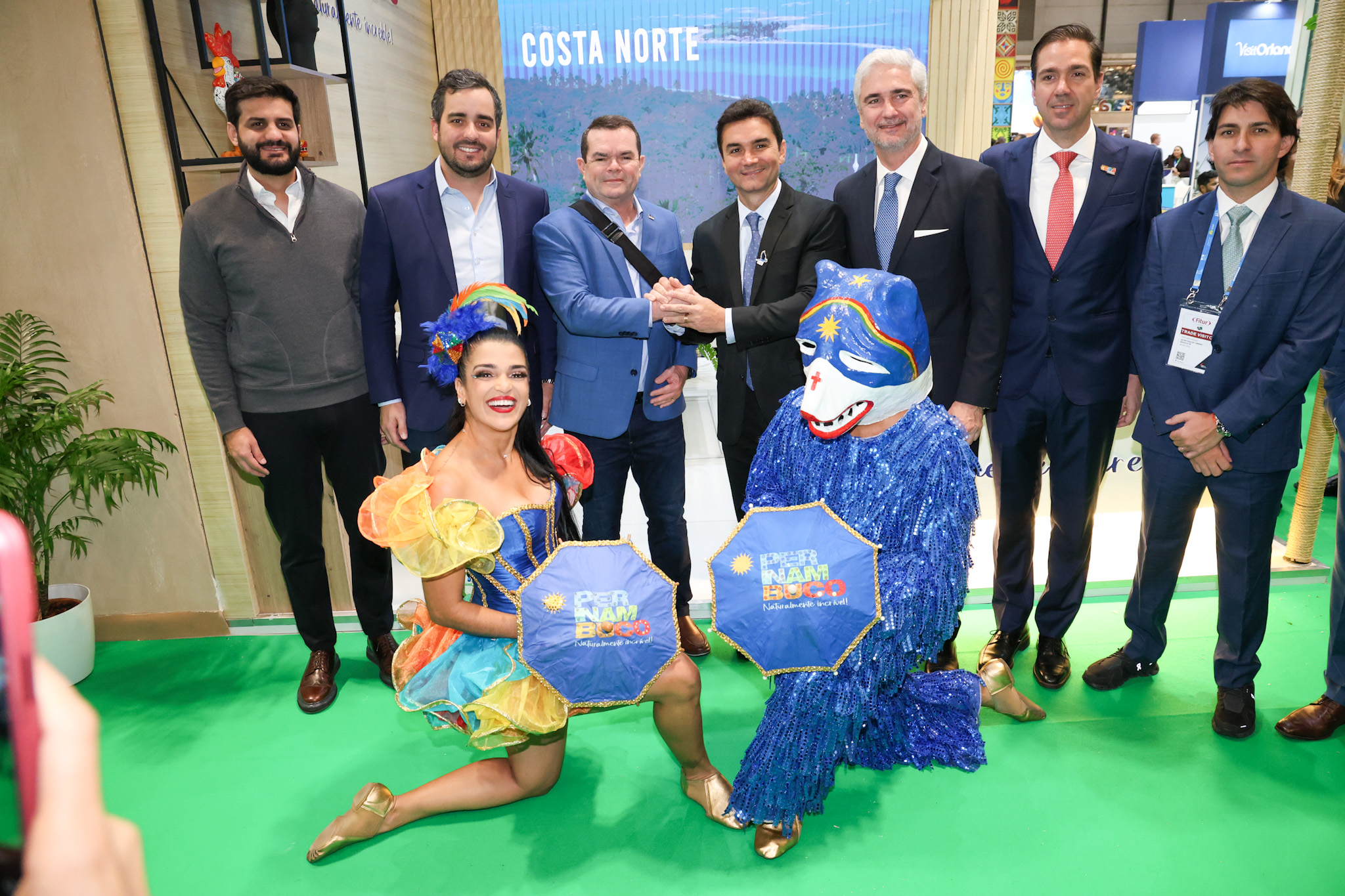 Paulo Nery, secretário de Turismo de Pernambuco, com Celso Sabino, ministro do Turismo, e autoridades