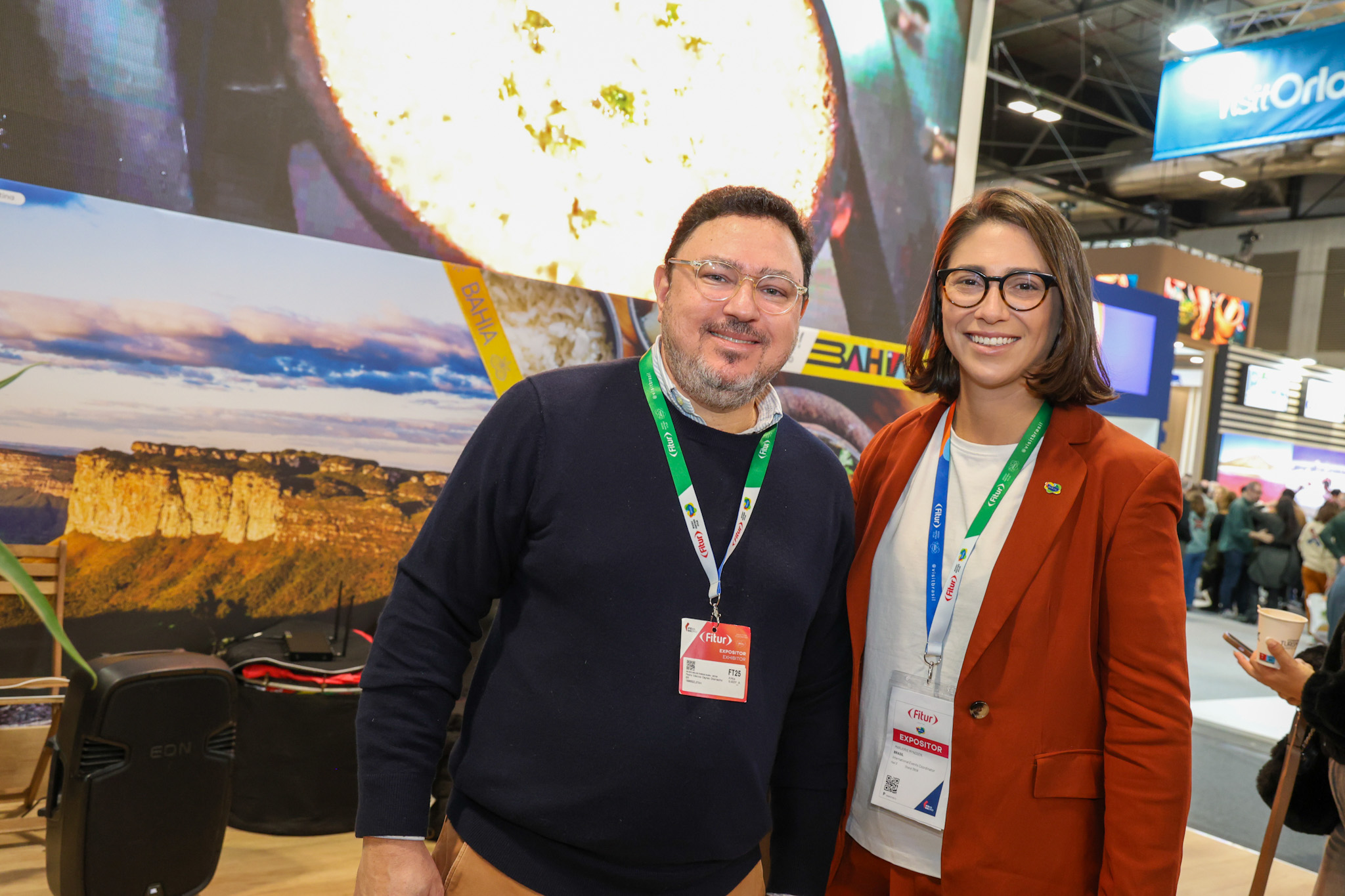 Pedro Gramacho, da Setur-BA, e Marjorie Mynssen, da Embratur Pedro Gramacho, da Setur-BA, e Marjorie Mynssen, da Embratur