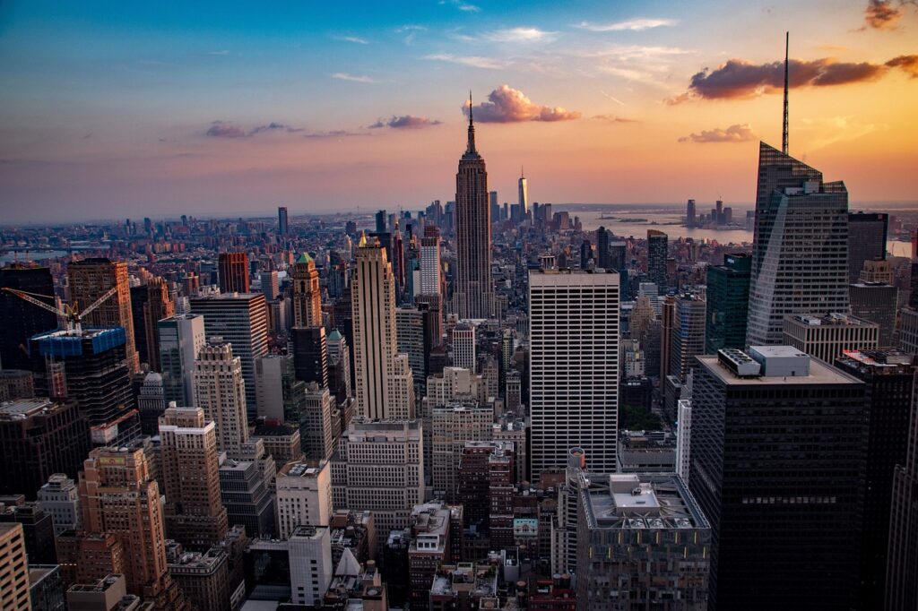 Nova York aposta em pedágio de veículos para reduzir trânsito 1 sunset 3875817 1280 Nova York aposta em pedágio de veículos para reduzir trânsito