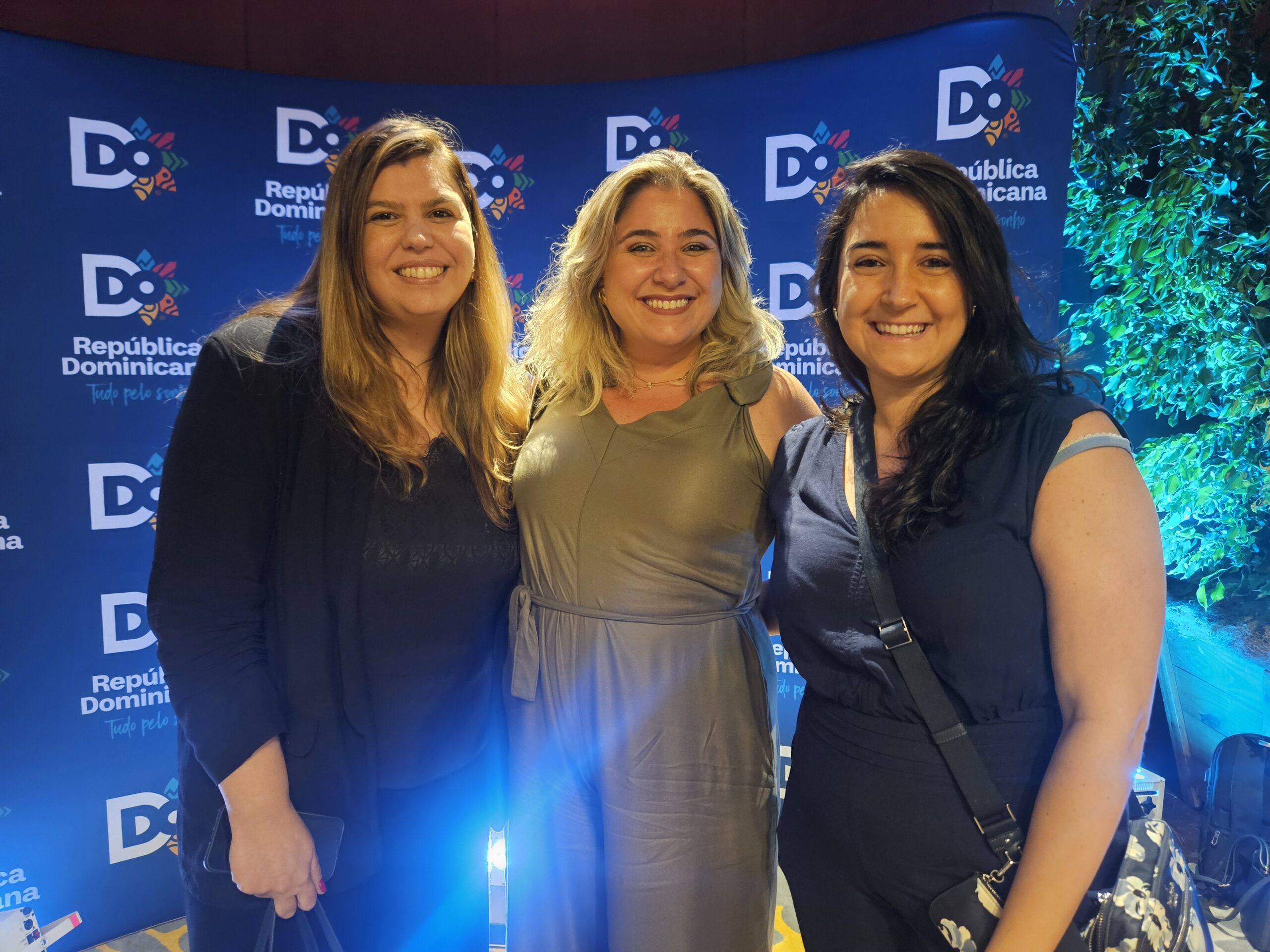 Mariana Azevedo e Mariana Sylos da Diversa, e Ana Beatriz di Pietro, da Interamerican Mariana Azevedo e Mariana Sylos da Diversa, e Ana Beatriz di Pietro, da Interamerican