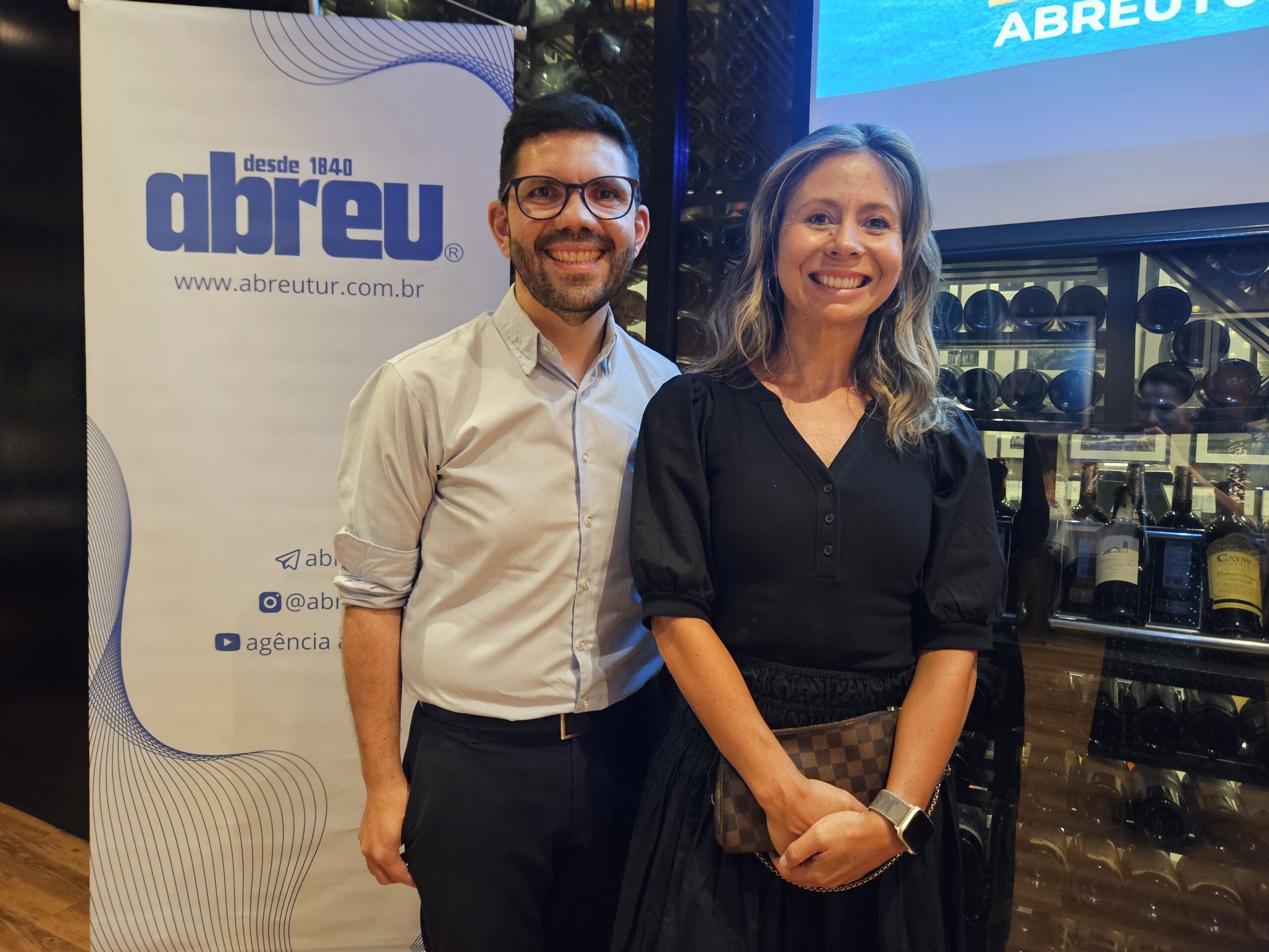 Fábio Santos, da Abreu, e Carla Prado, da Camila Prado Travel Fábio Santos, da Abreu, e Carla Prado, da Camila Prado Travel