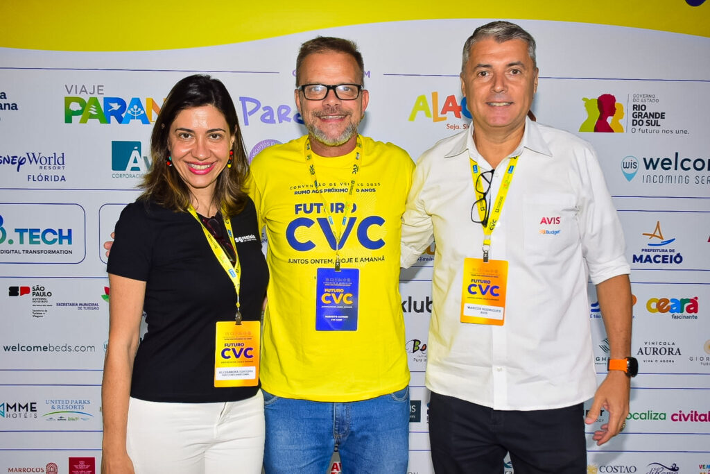 Alessandra Tortora, da Hertz, Roberto Augusto, da CVC Corp e Marcos Rodrigues, da Avis